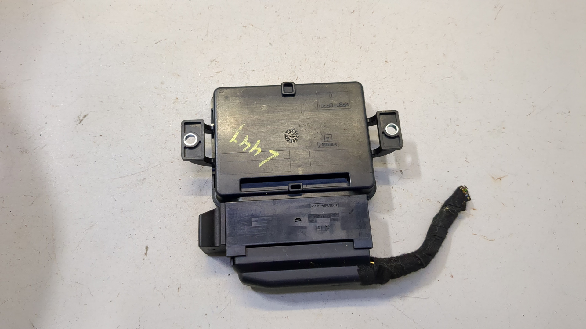 Блок управления парковочным тормозом