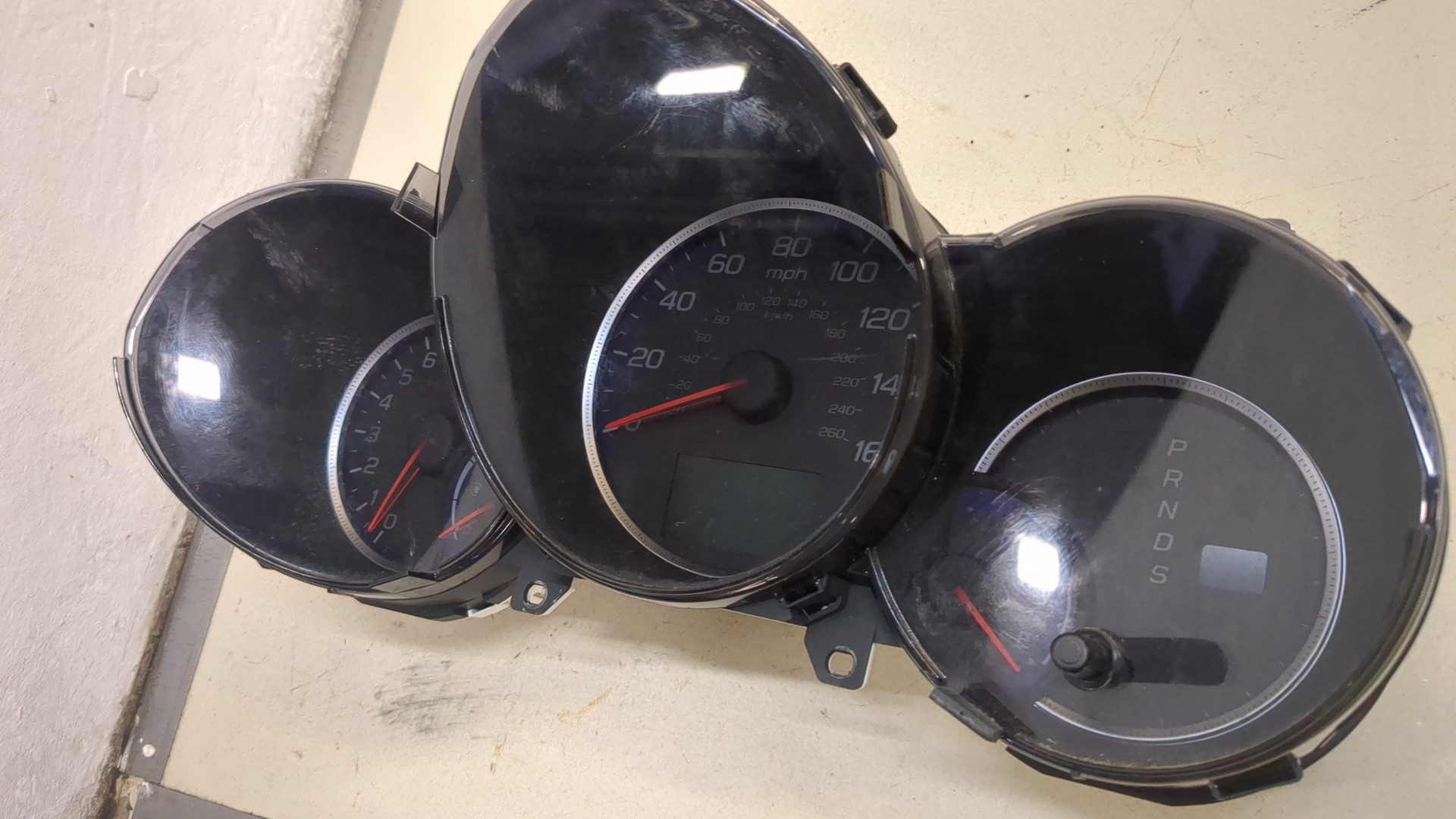 Панель приборов