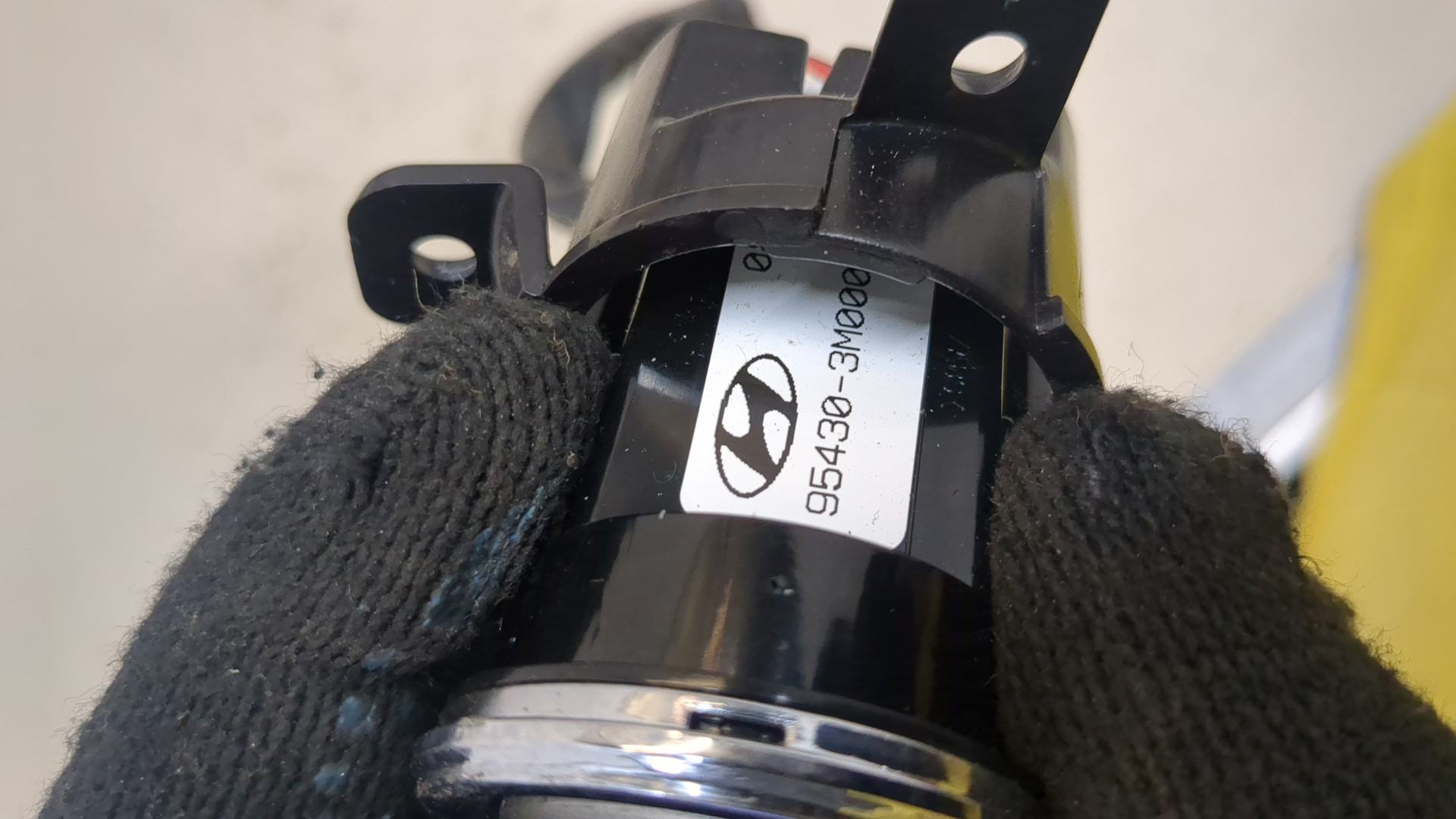 Кнопка запуска двигателя