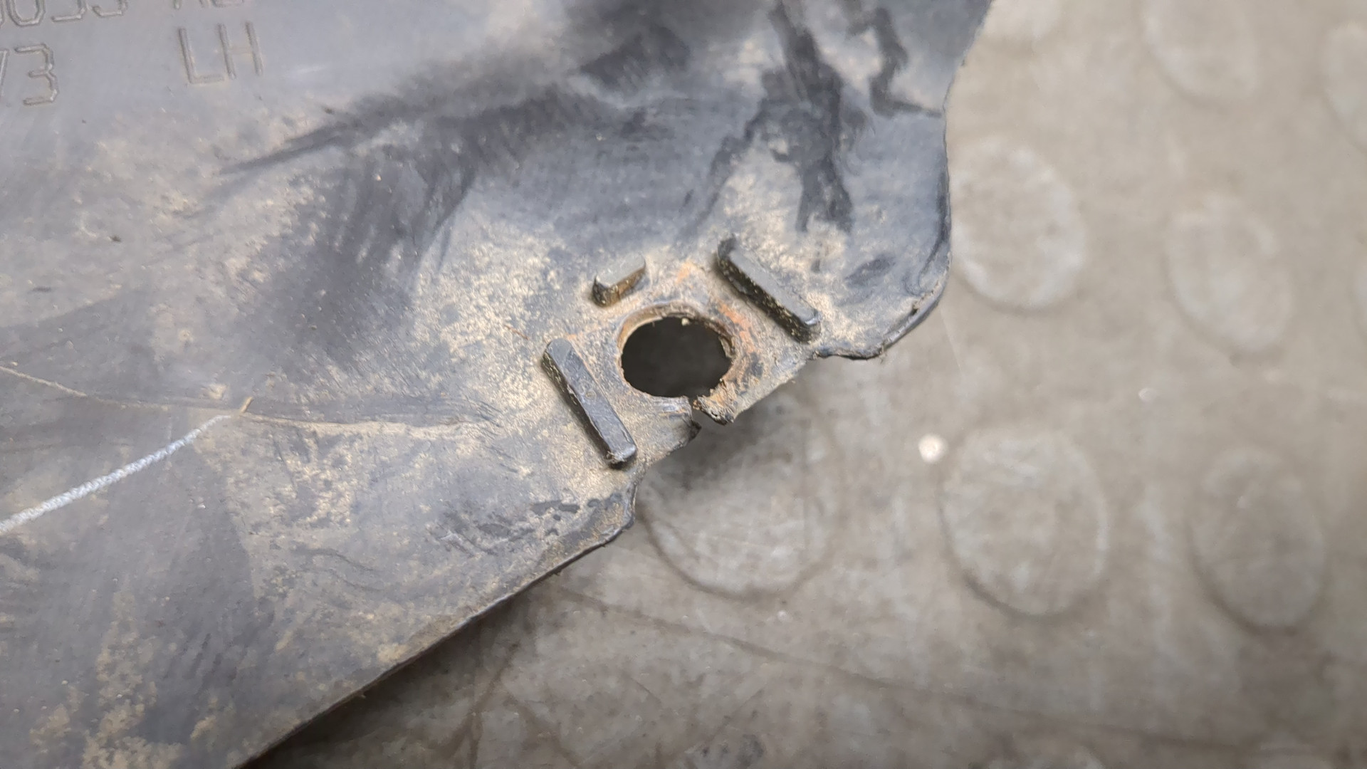 Локер передний левый