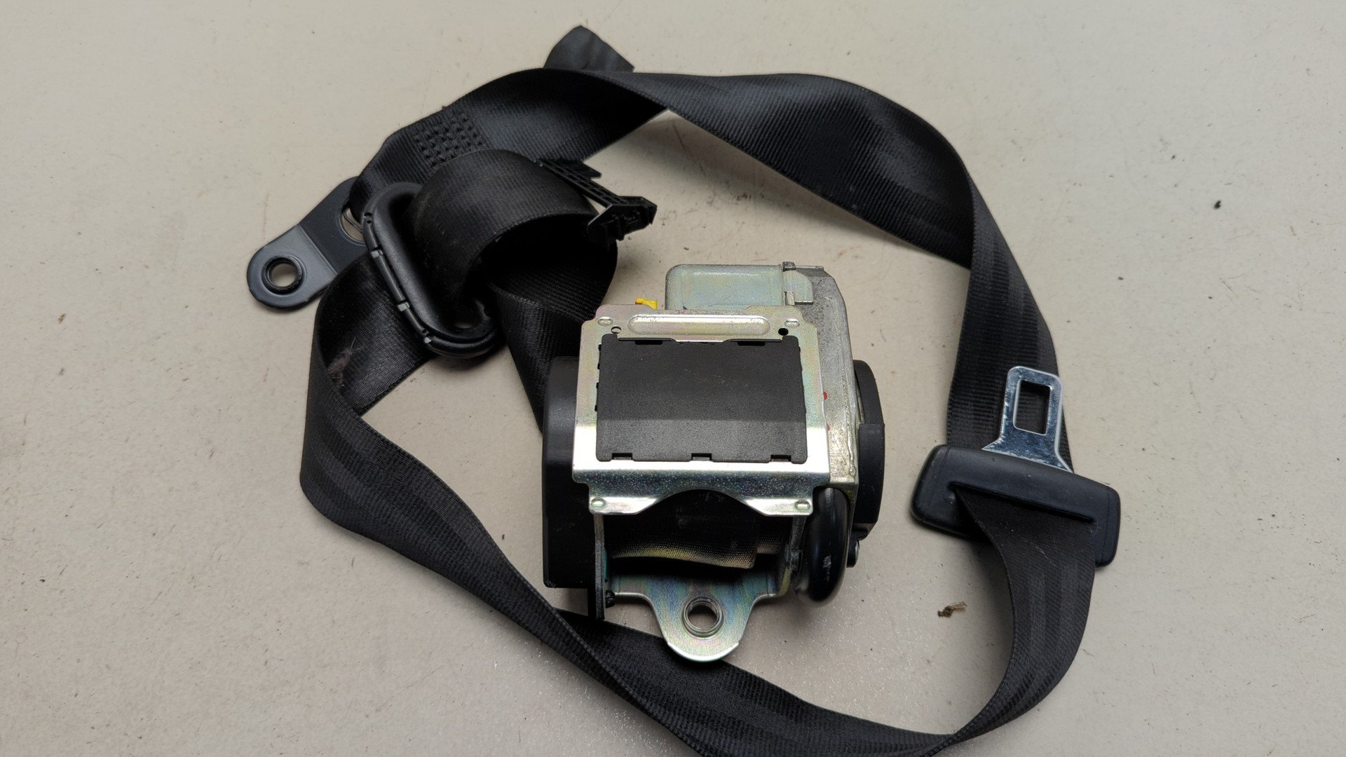 Ремень безопасности