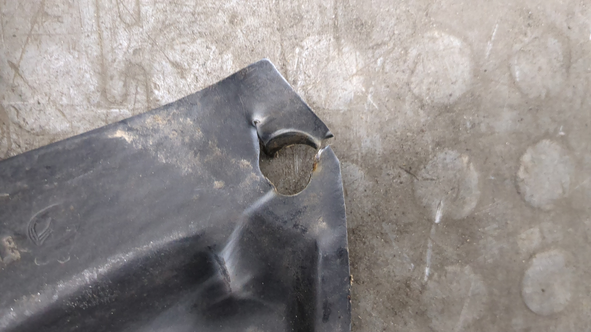 Локер передний правый