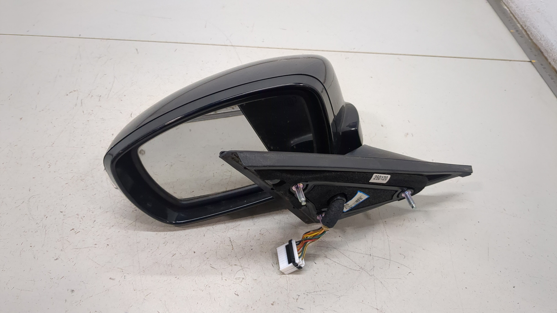 Зеркало левое электрическое