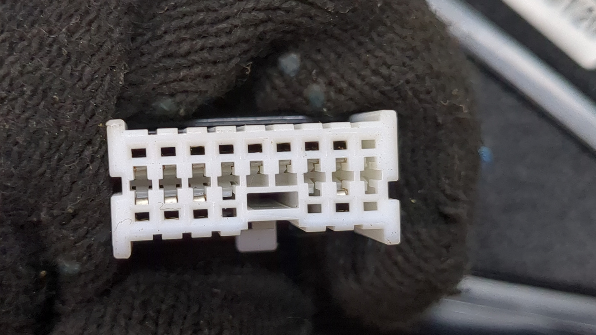 Зеркало левое электрическое