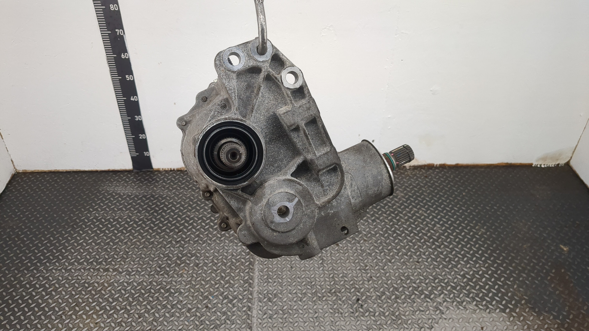 Коробка раздаточная