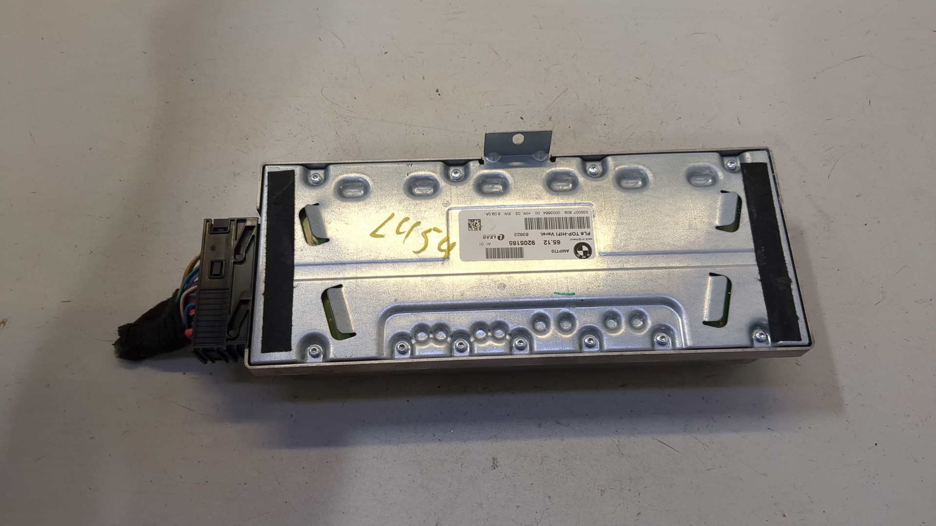 Усилитель акустической системы