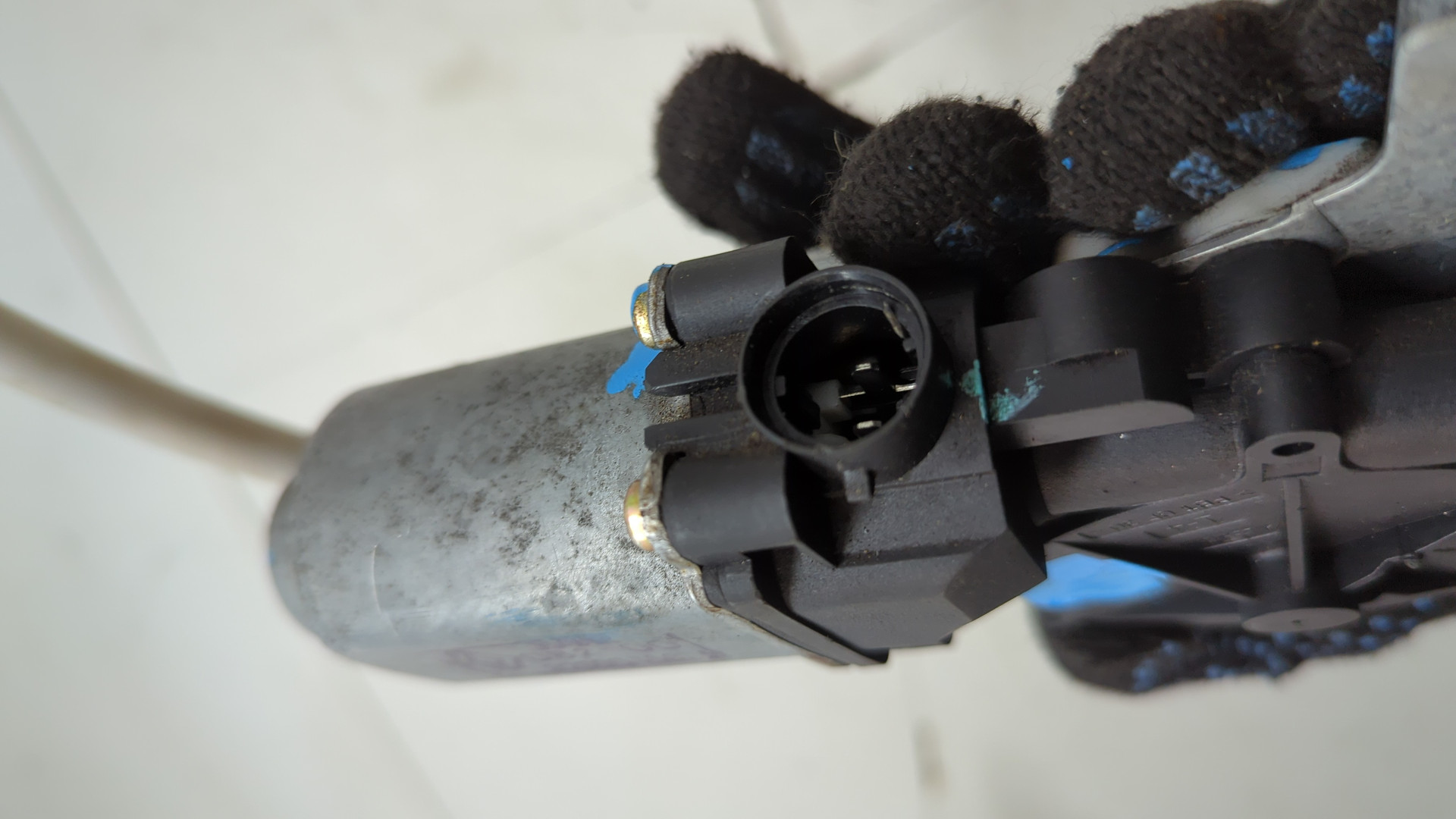 Стеклоподъемник электр. задний левый