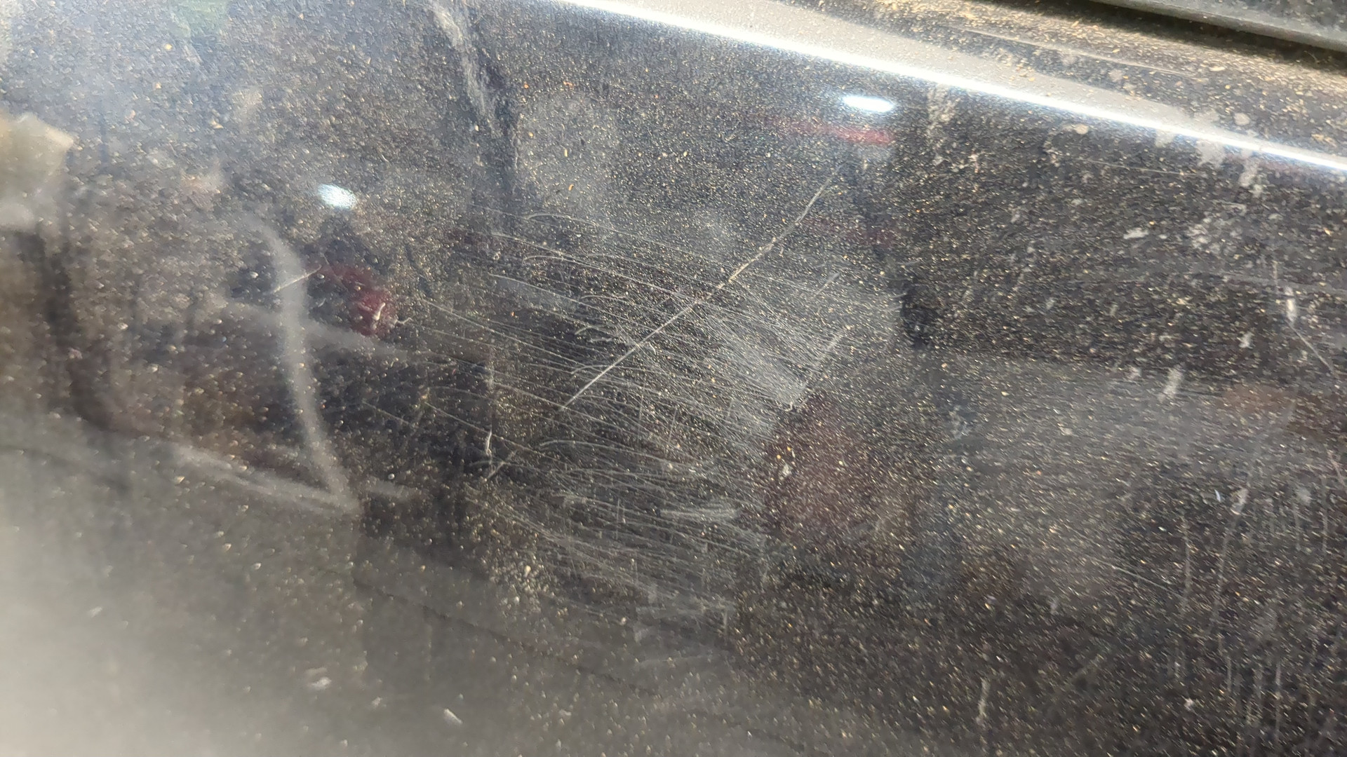 Дверь багажника