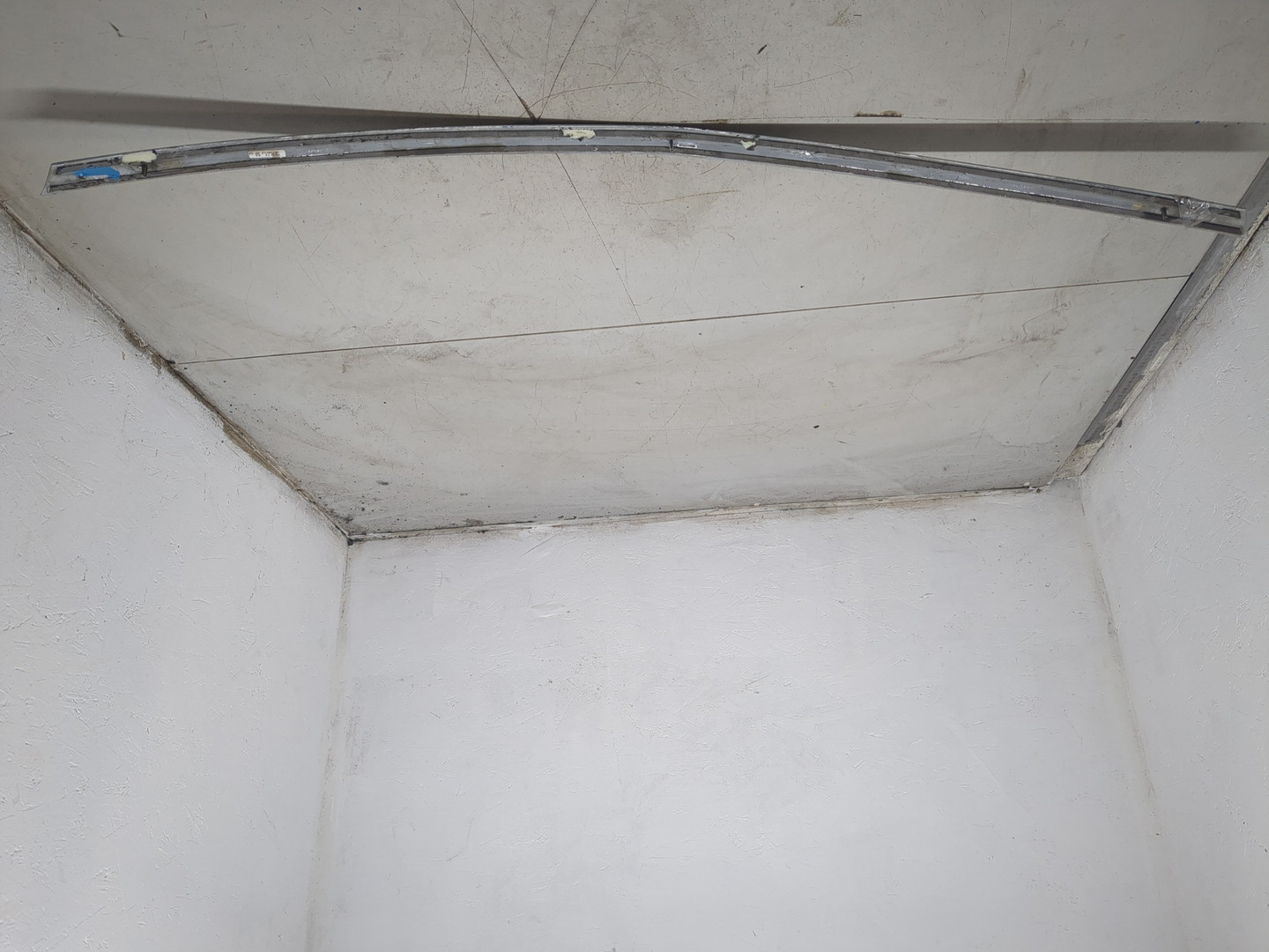 Накладка крышки багажника