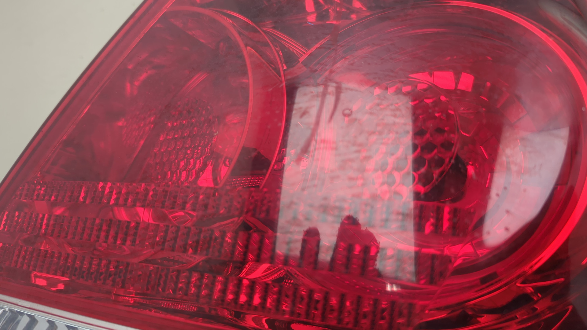 Фонарь задний правый