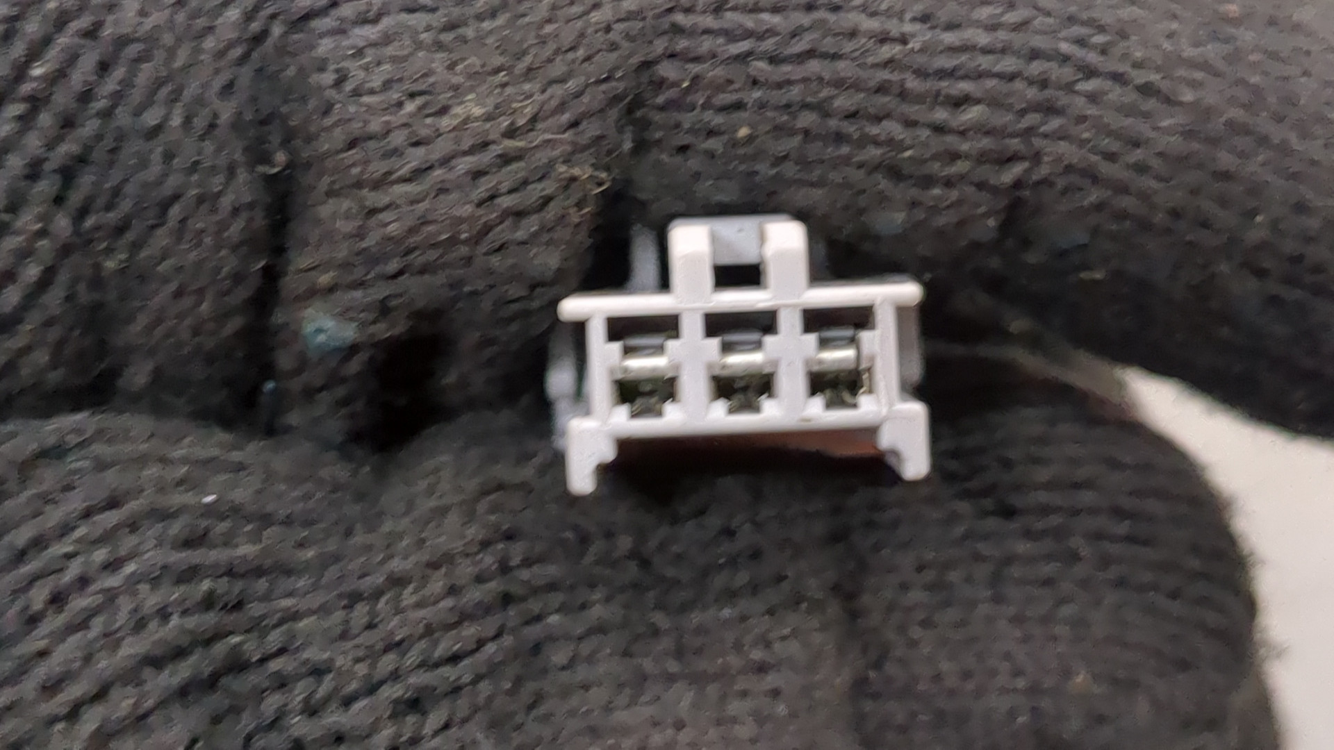 Зеркало левое электрическое