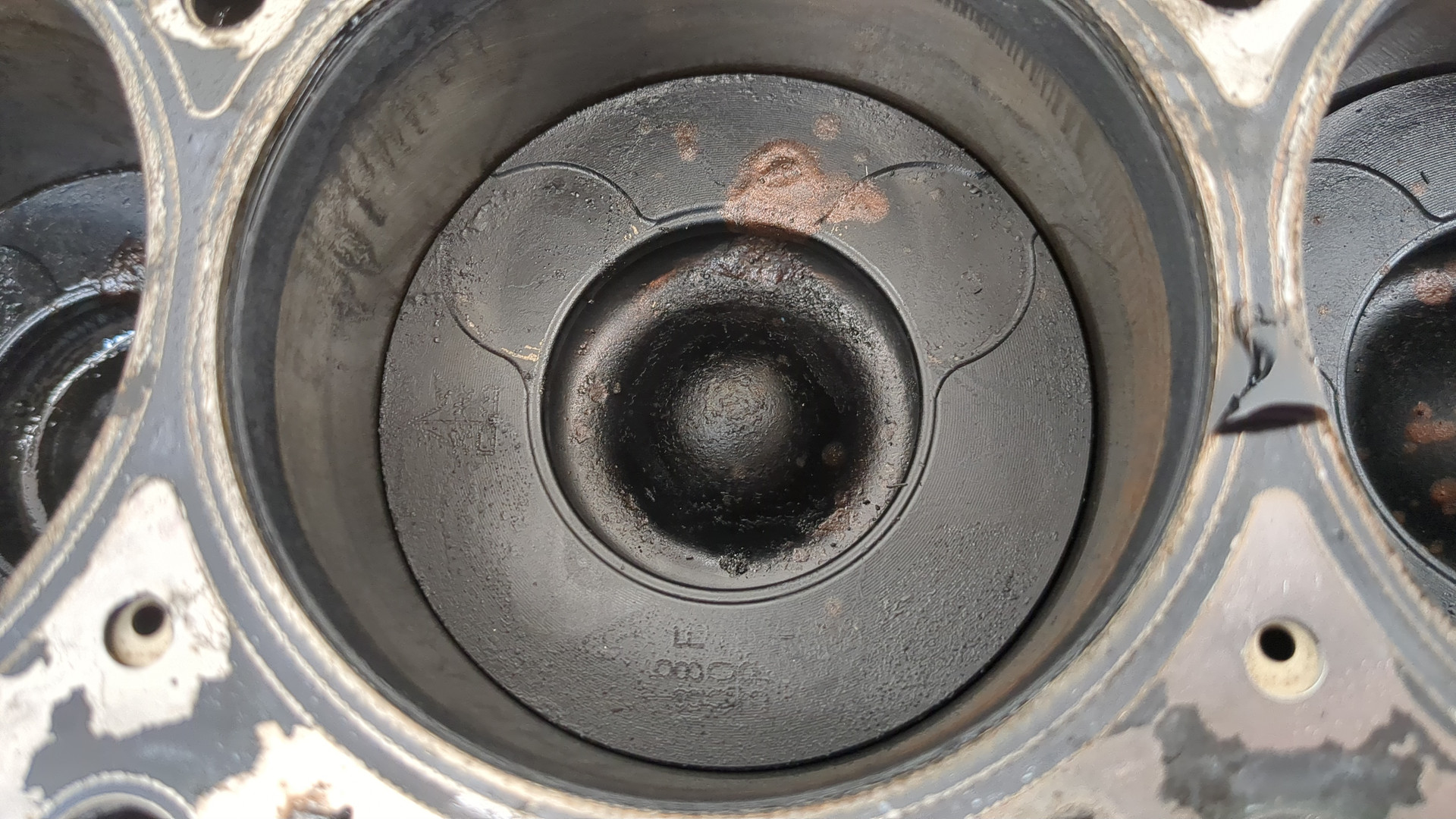 Блок двигателя