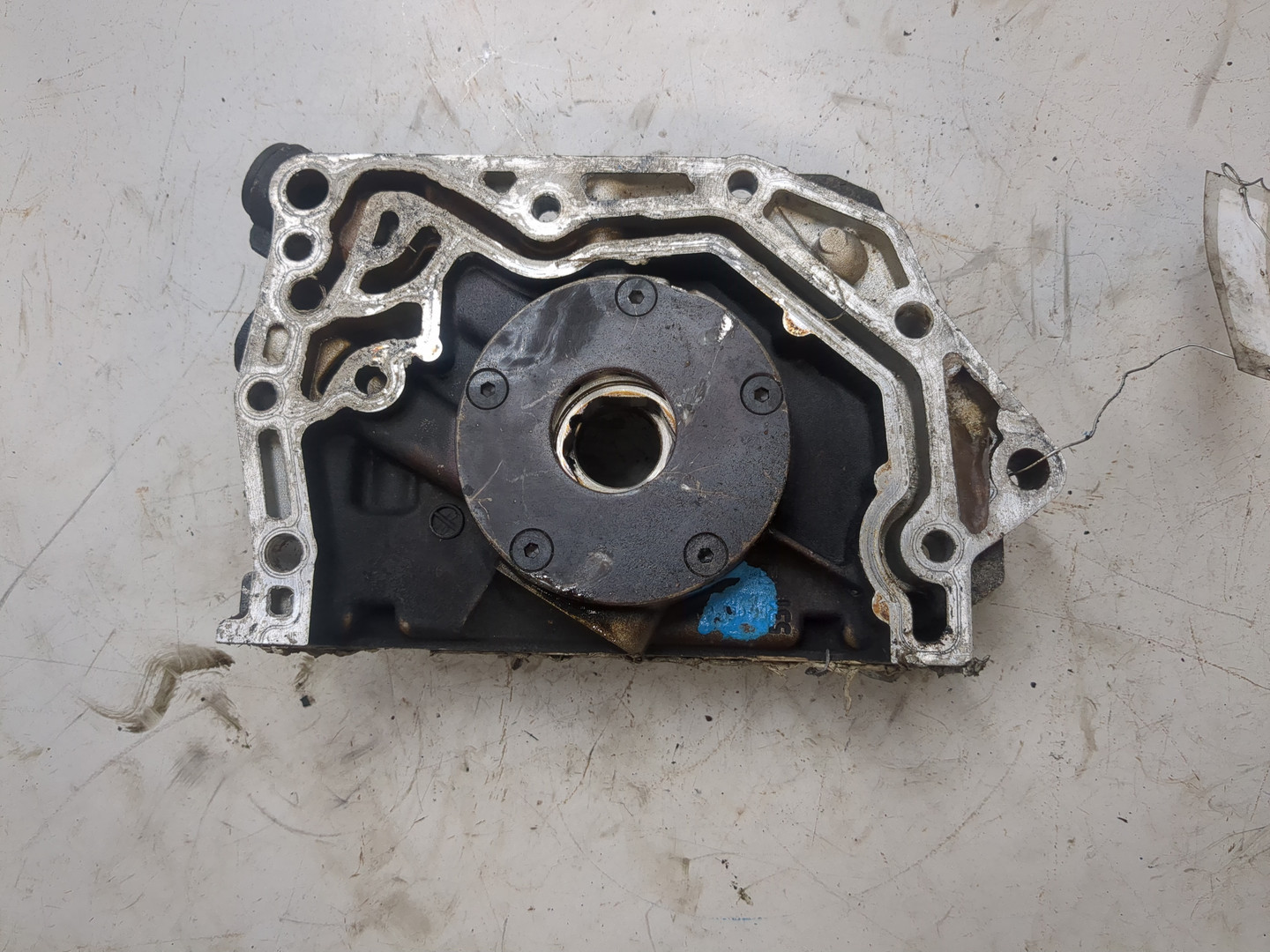 Насос масляный