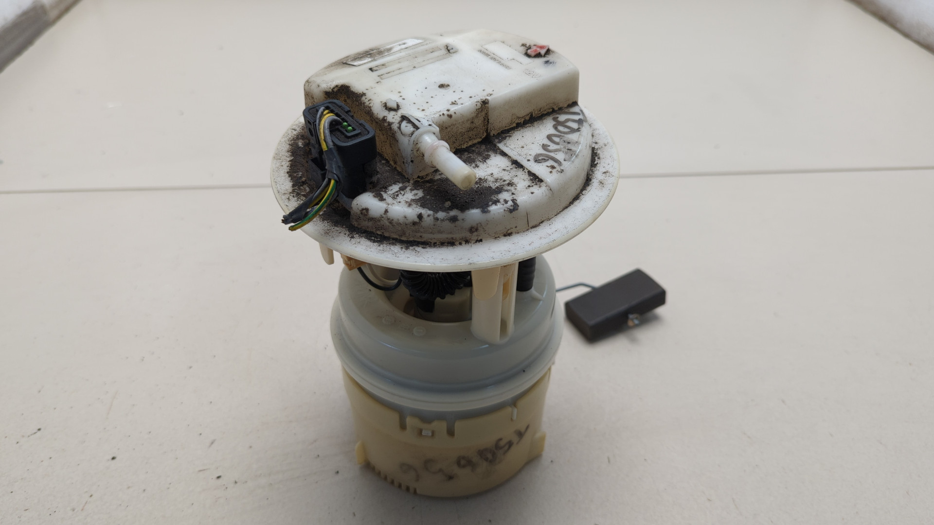 Насос топливный электрический