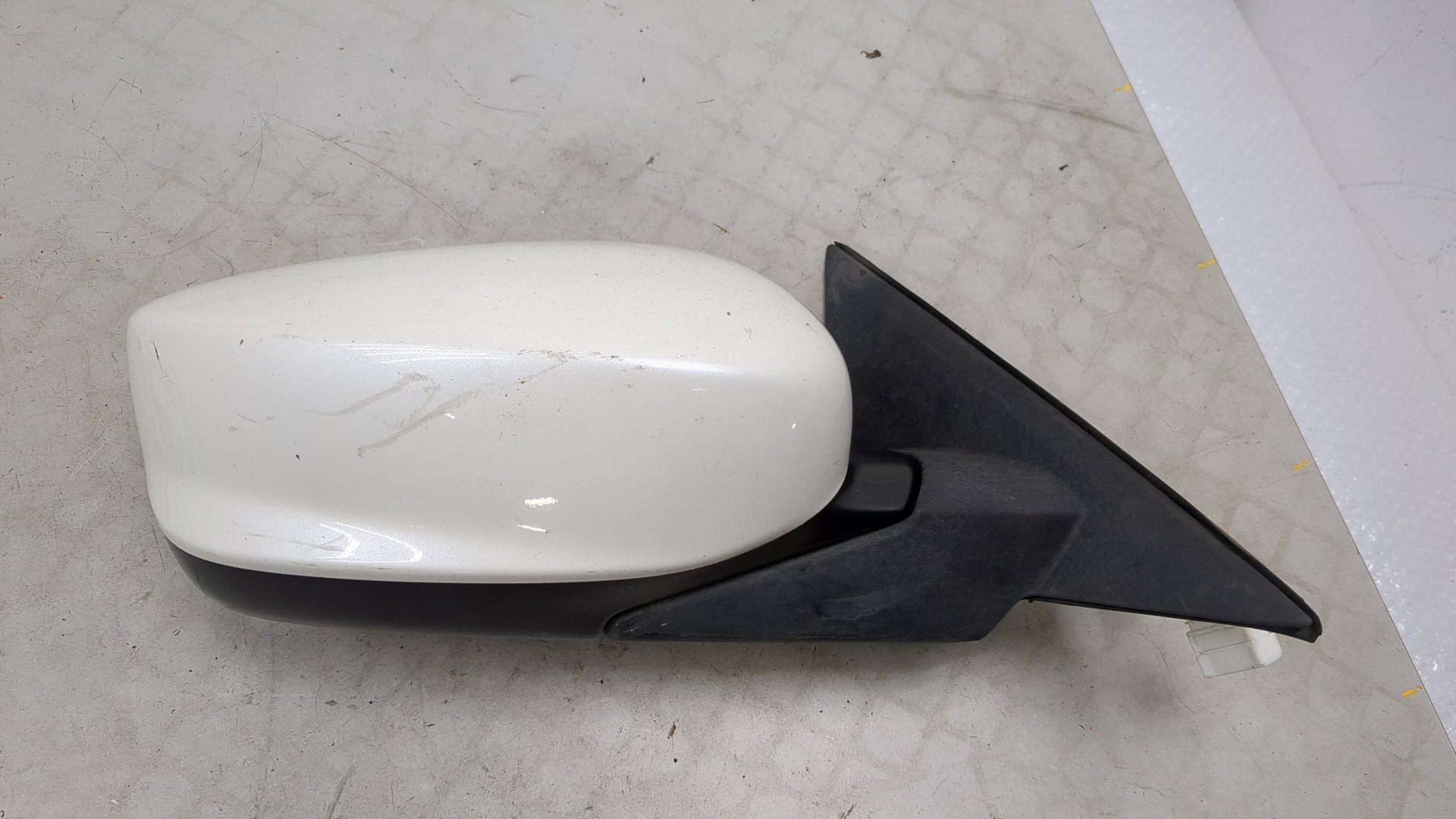 Зеркало правое электрическое