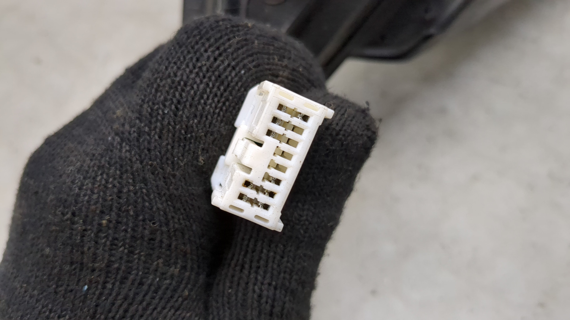 Зеркало правое электрическое