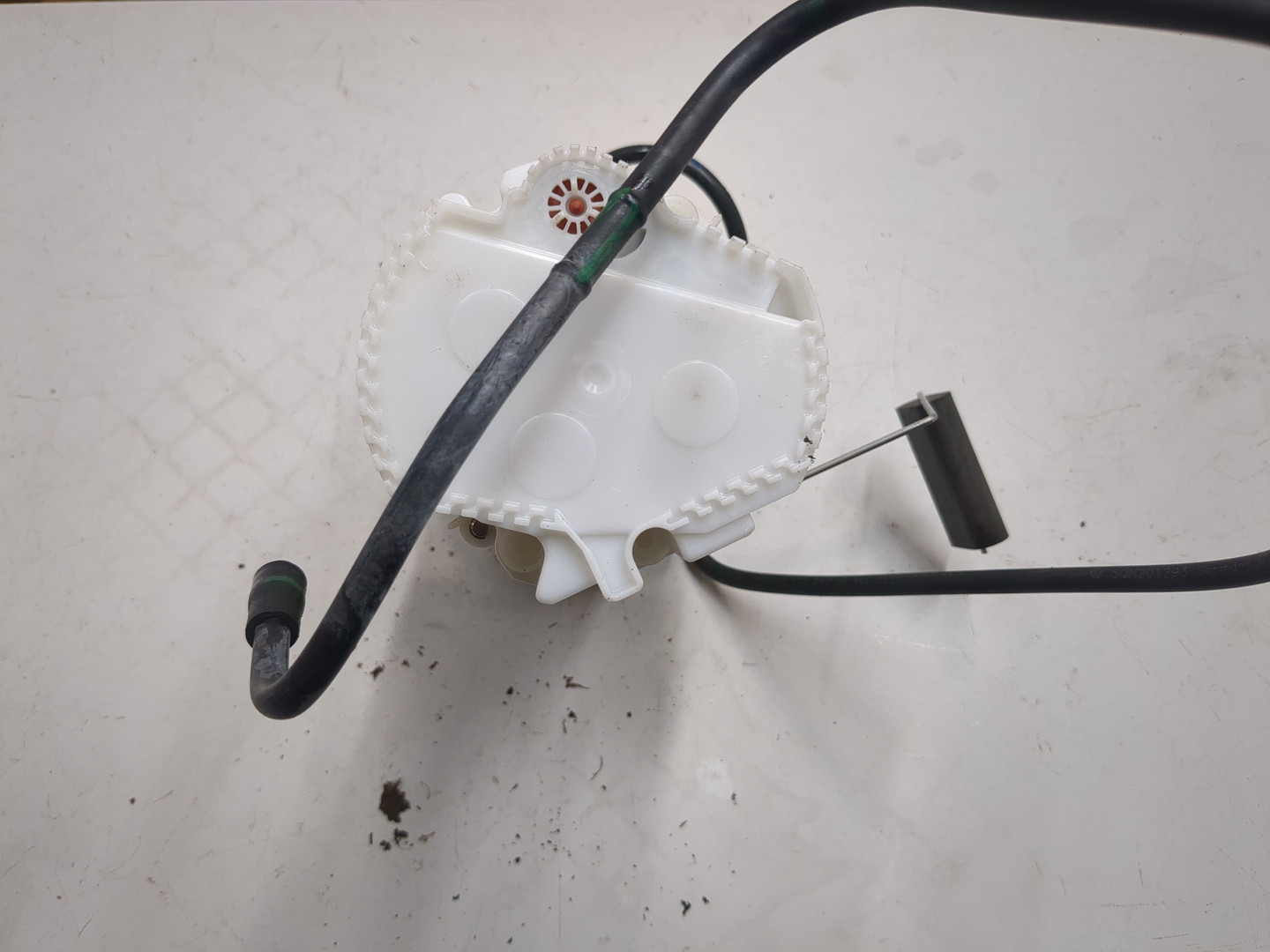 Насос топливный электрический