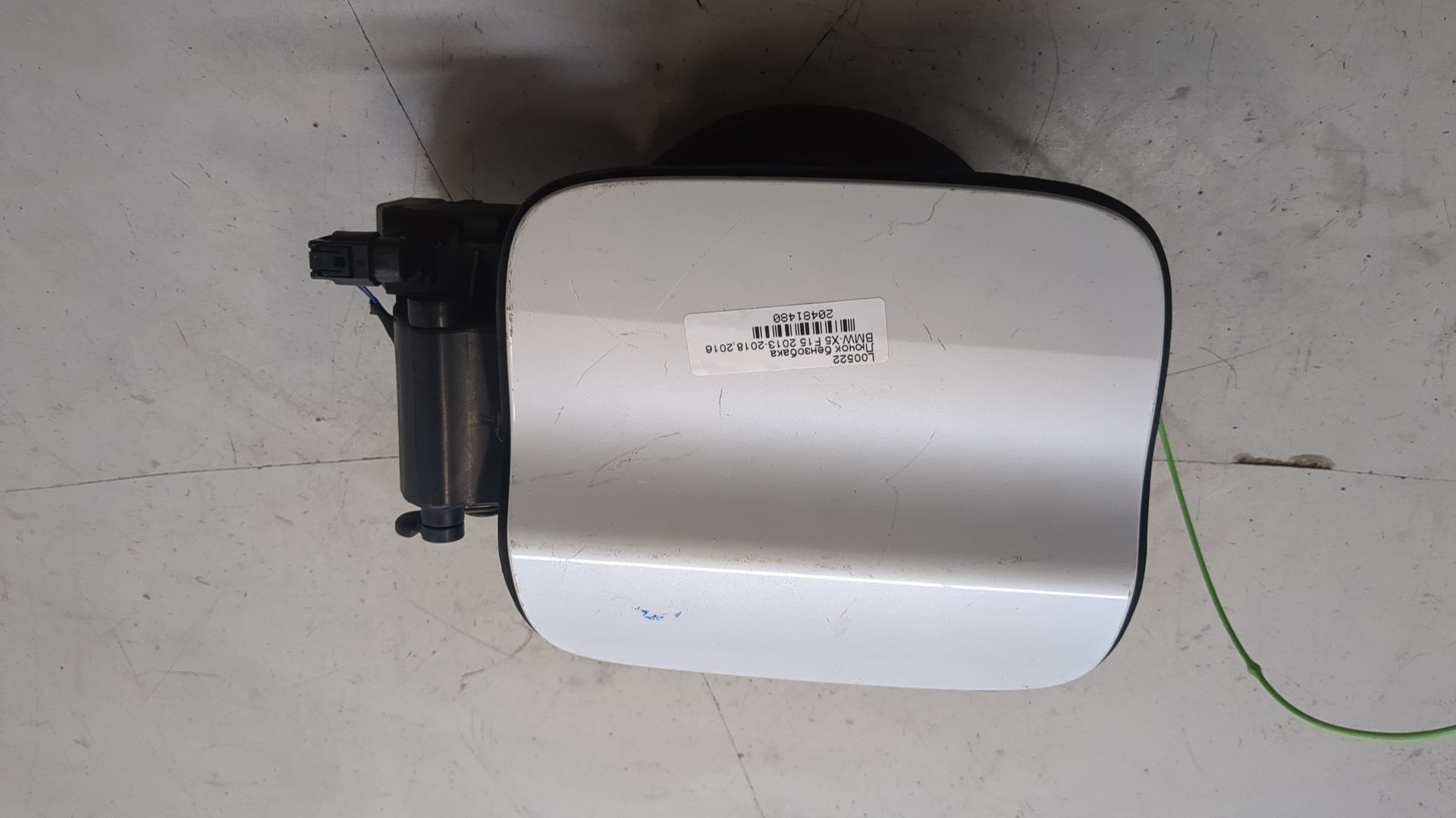 Лючок бензобака