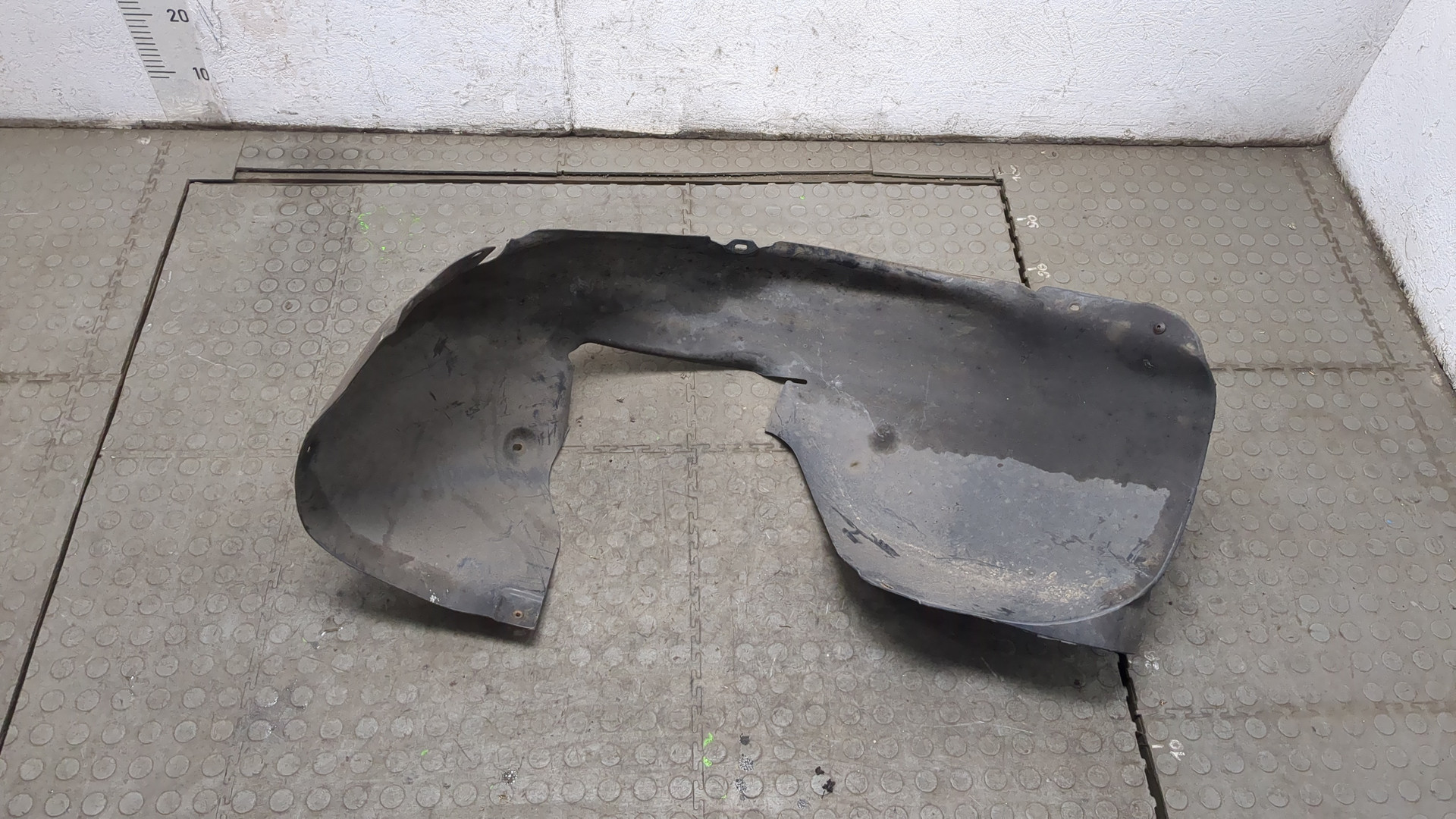 Локер передний левый