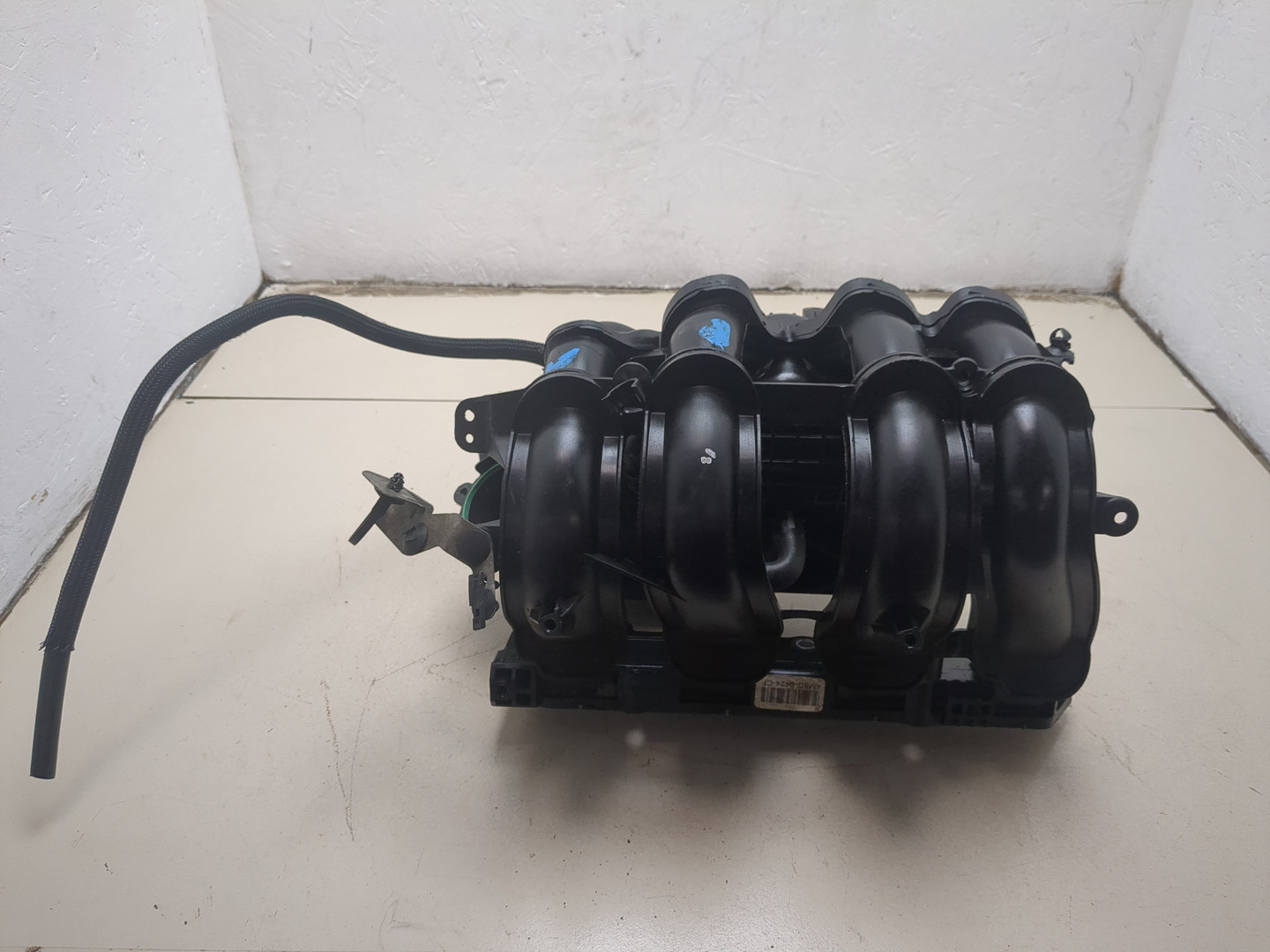 Коллектор впускной