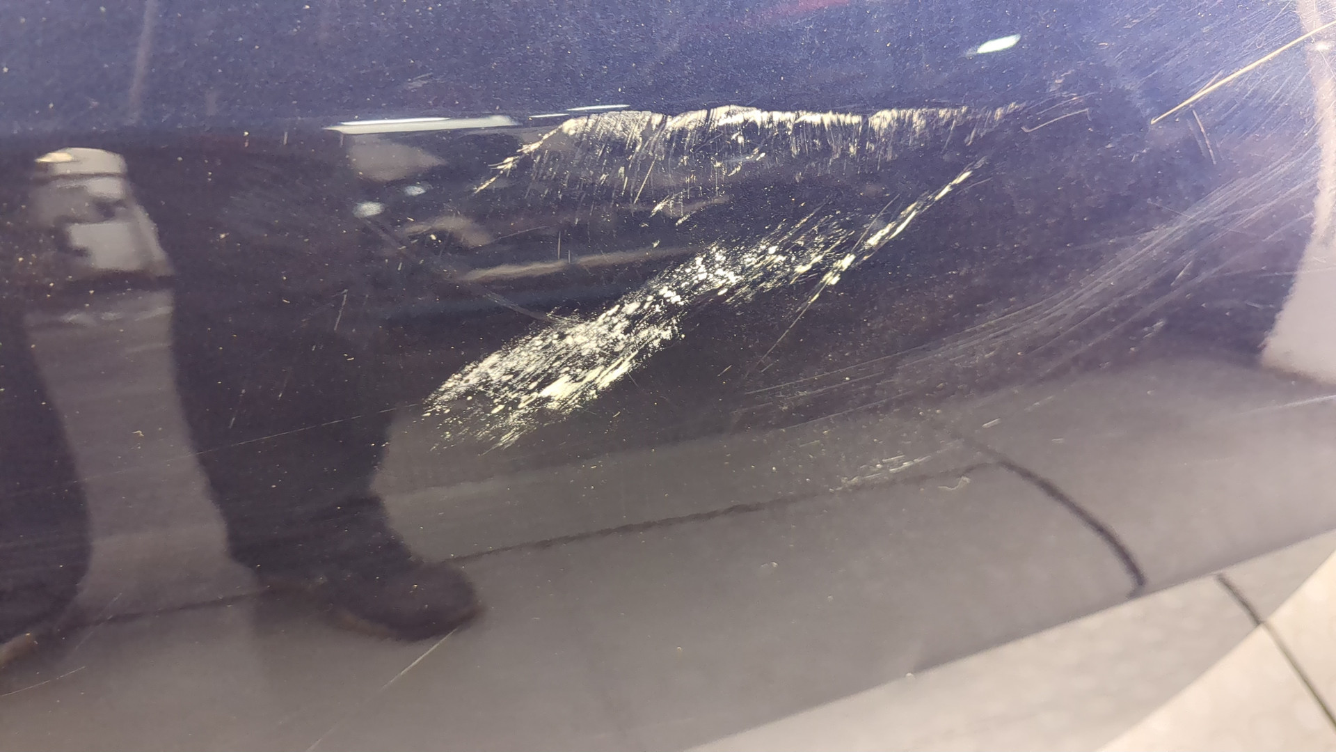 Дверь задняя правая