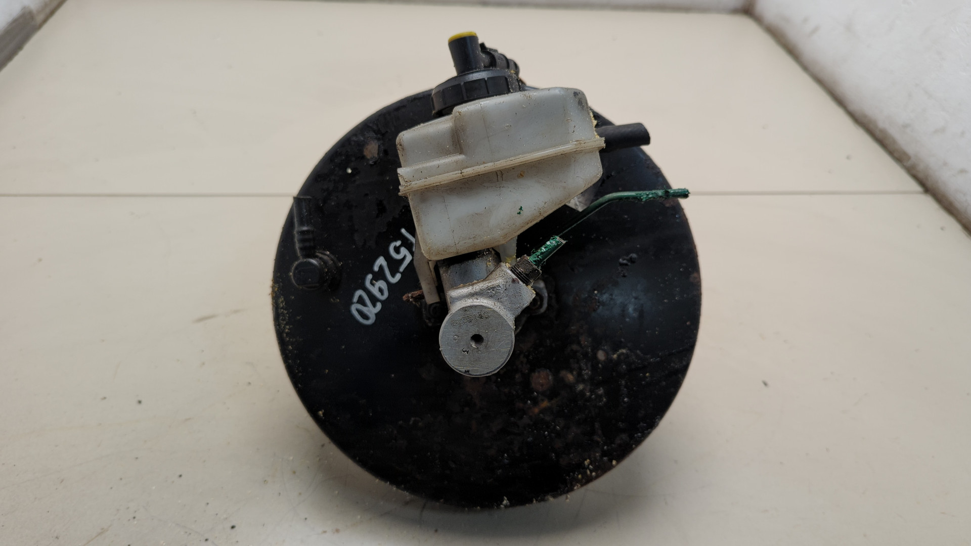 Цилиндр тормозной главный