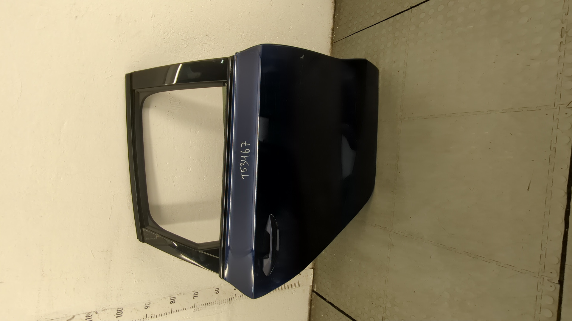 Дверь задняя правая