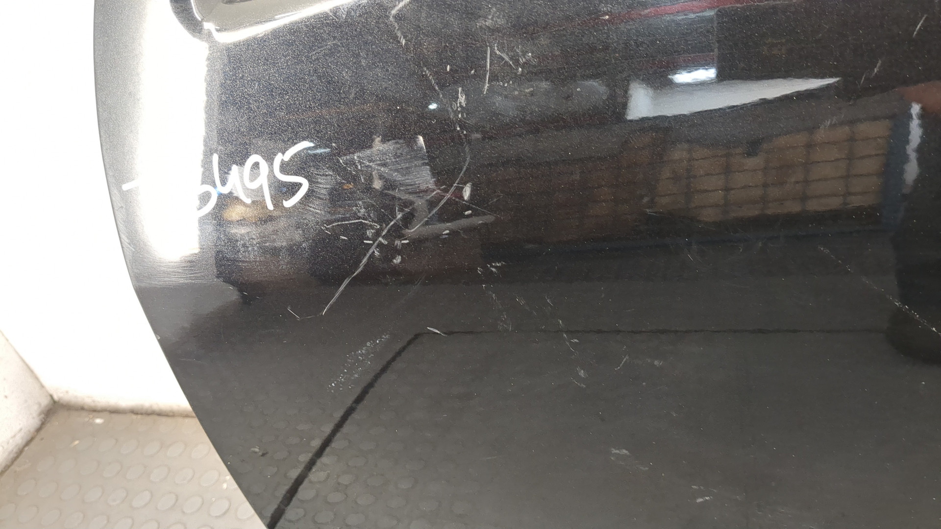 Дверь передняя левая