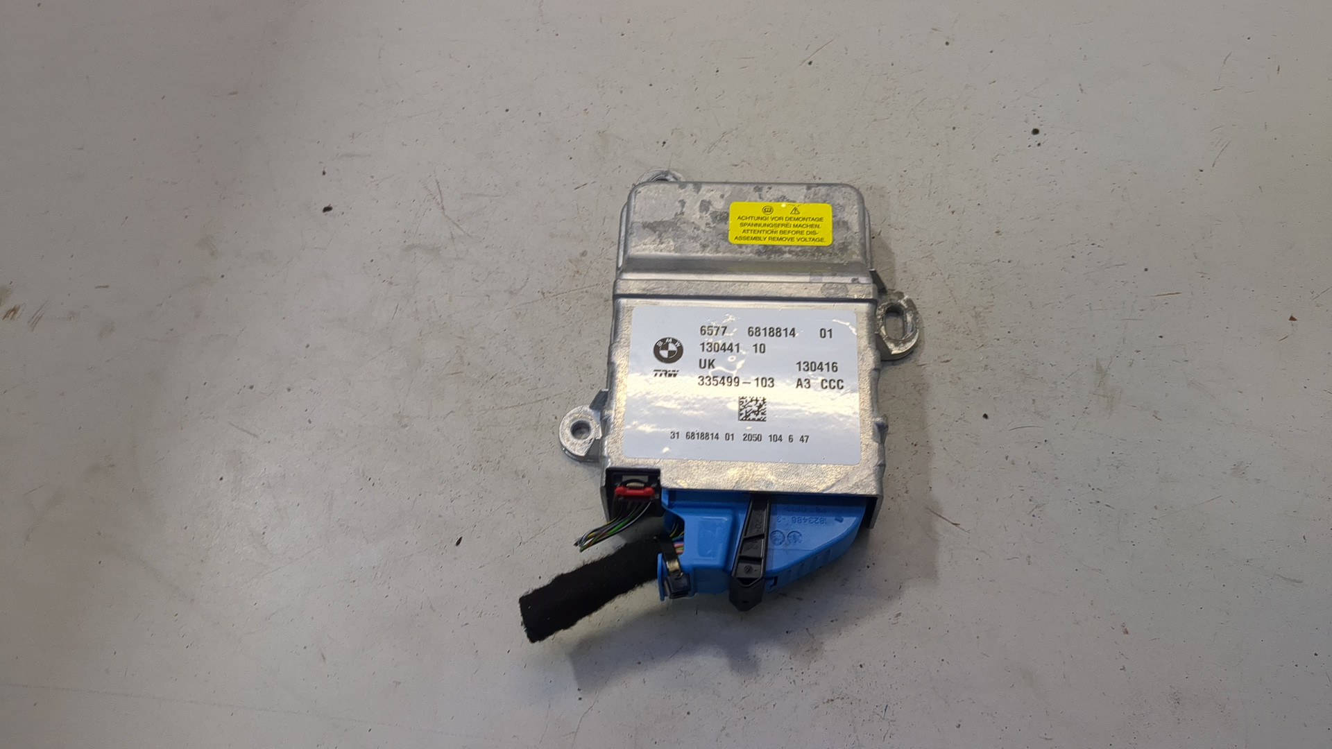 Блок управления подушек безопасности (AIR BAG)