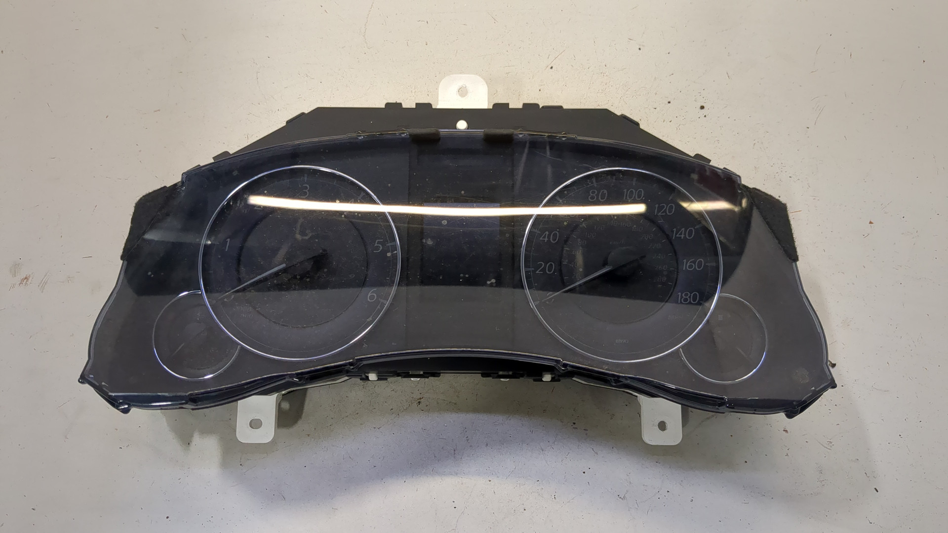 Панель приборов