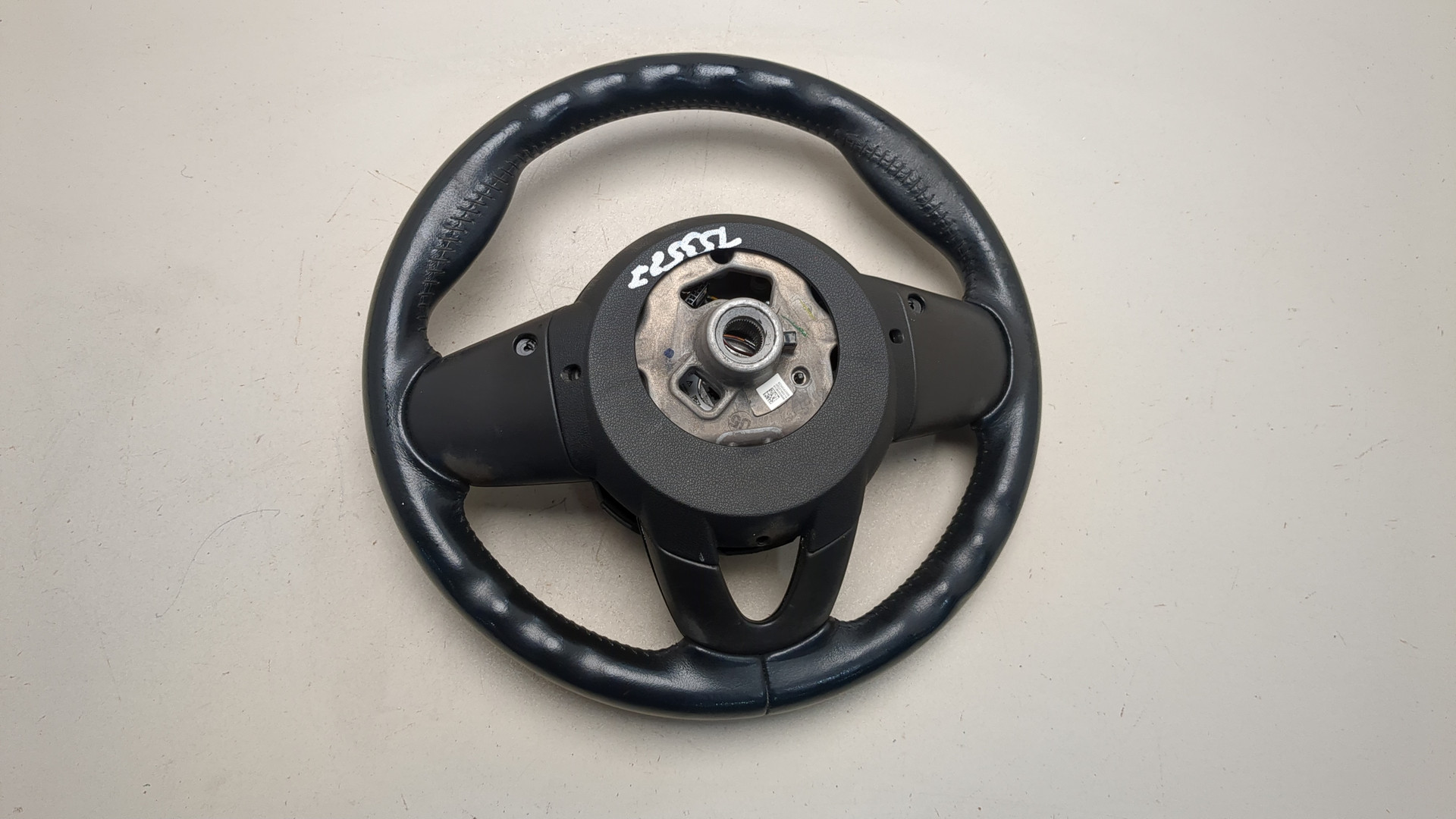 Рулевое колесо (руль)