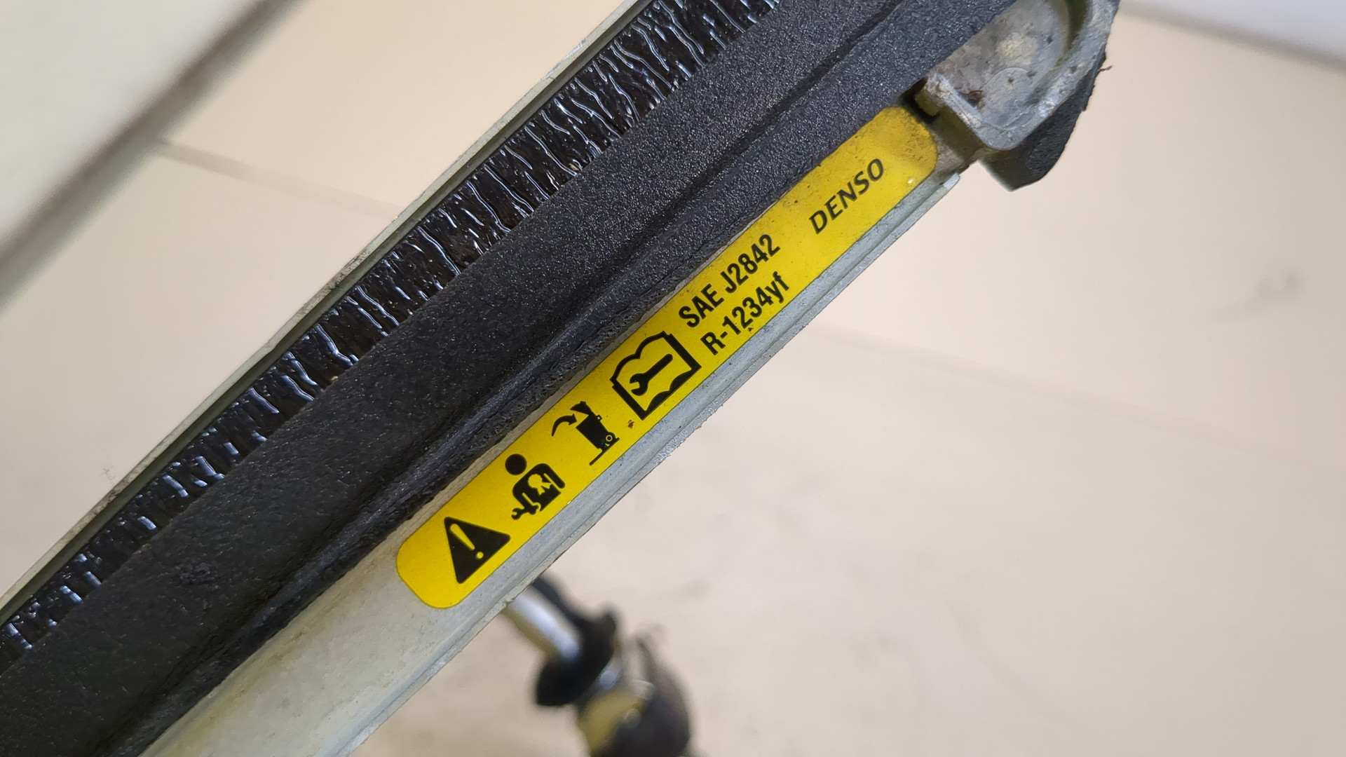 Радиатор кондиционера / конденсер