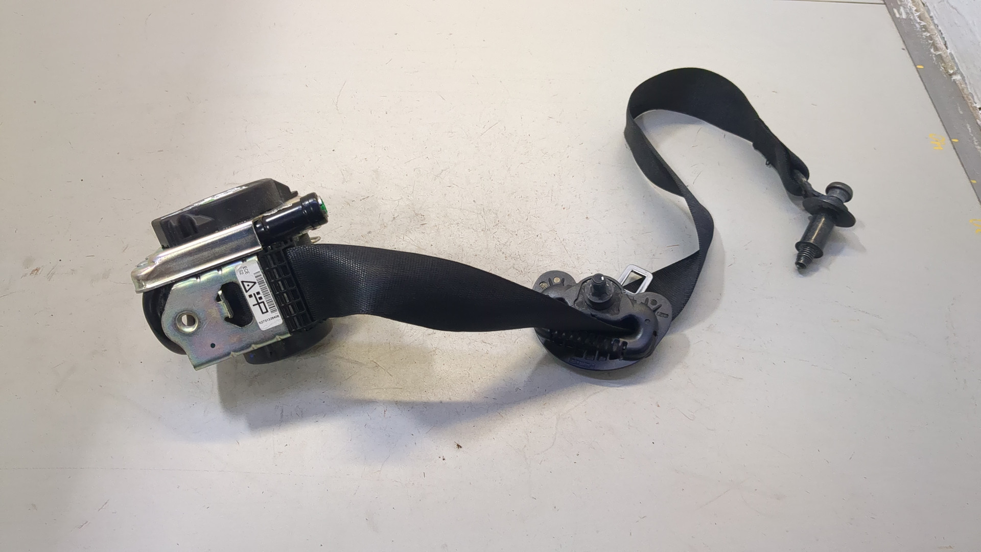 Ремень безопасности