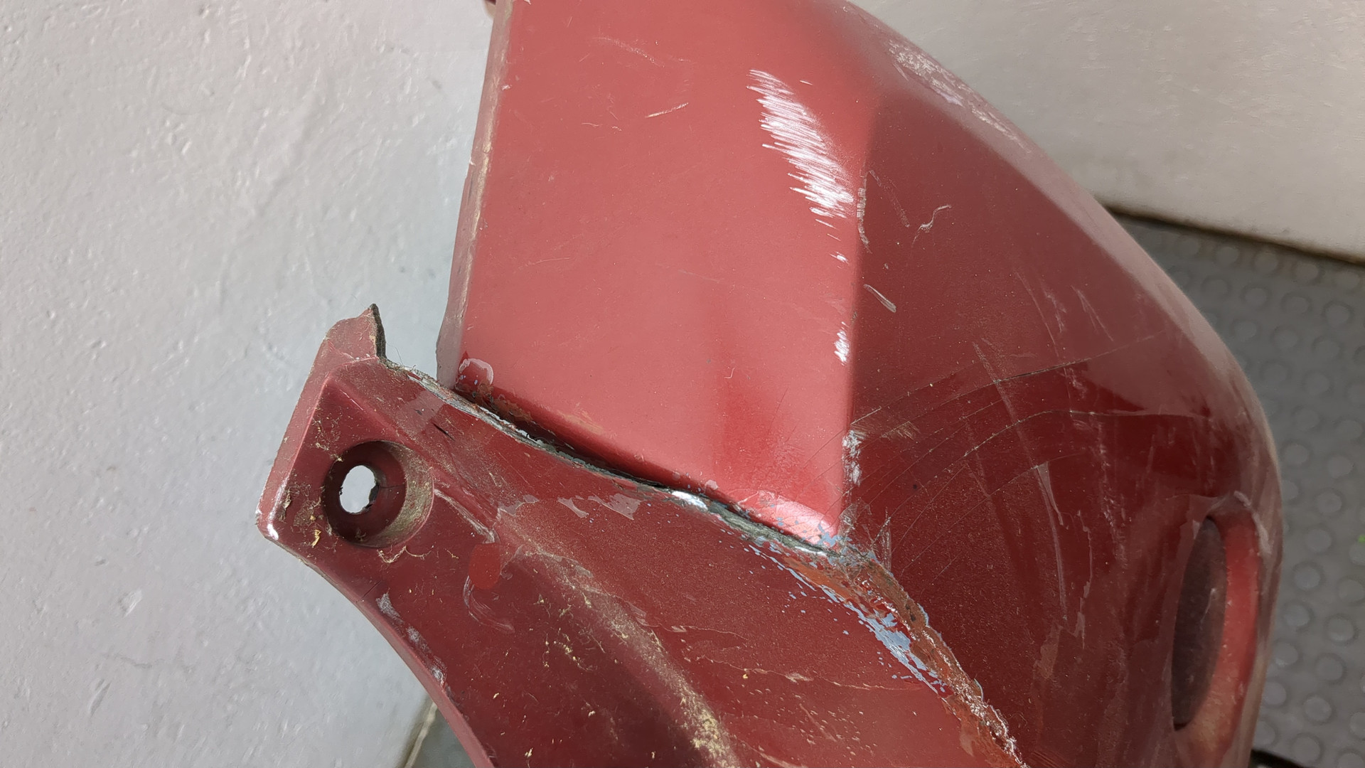 Бампер задний