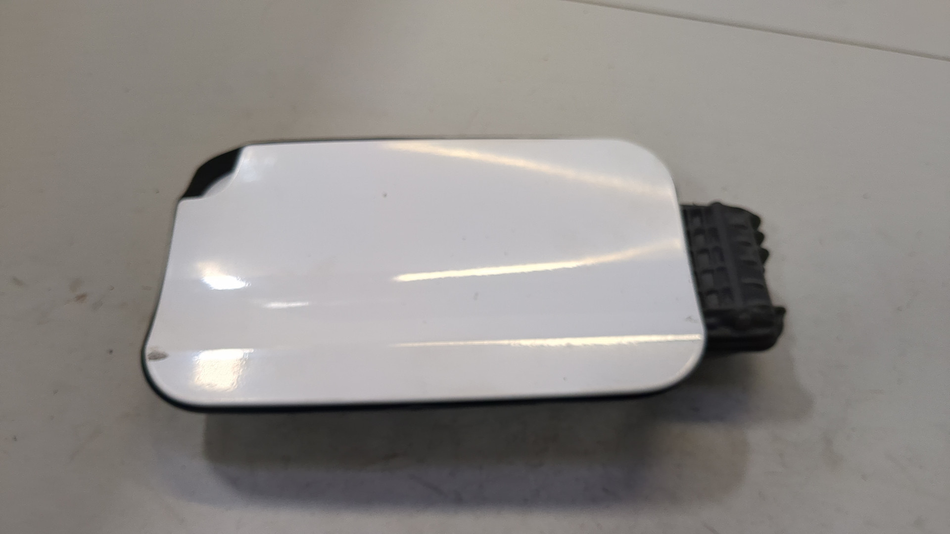 Лючок бензобака