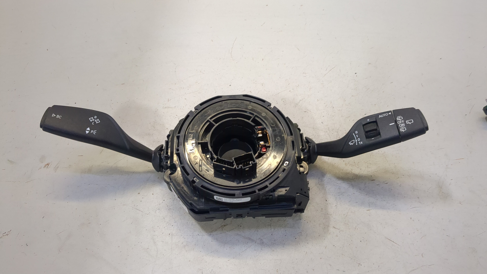 Переключатель подрулевой