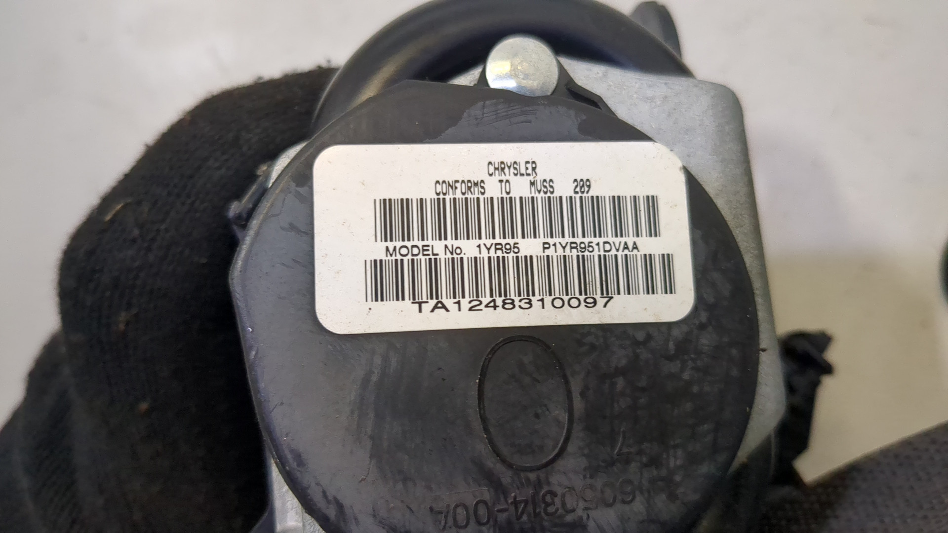 Ремень безопасности