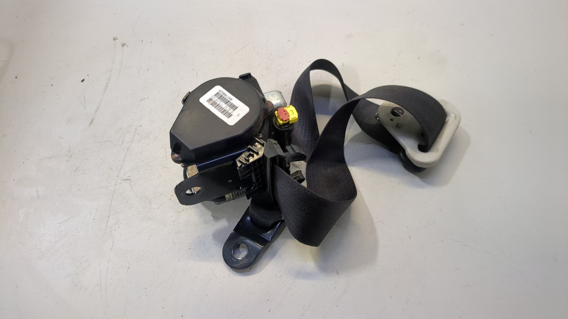 Ремень безопасности