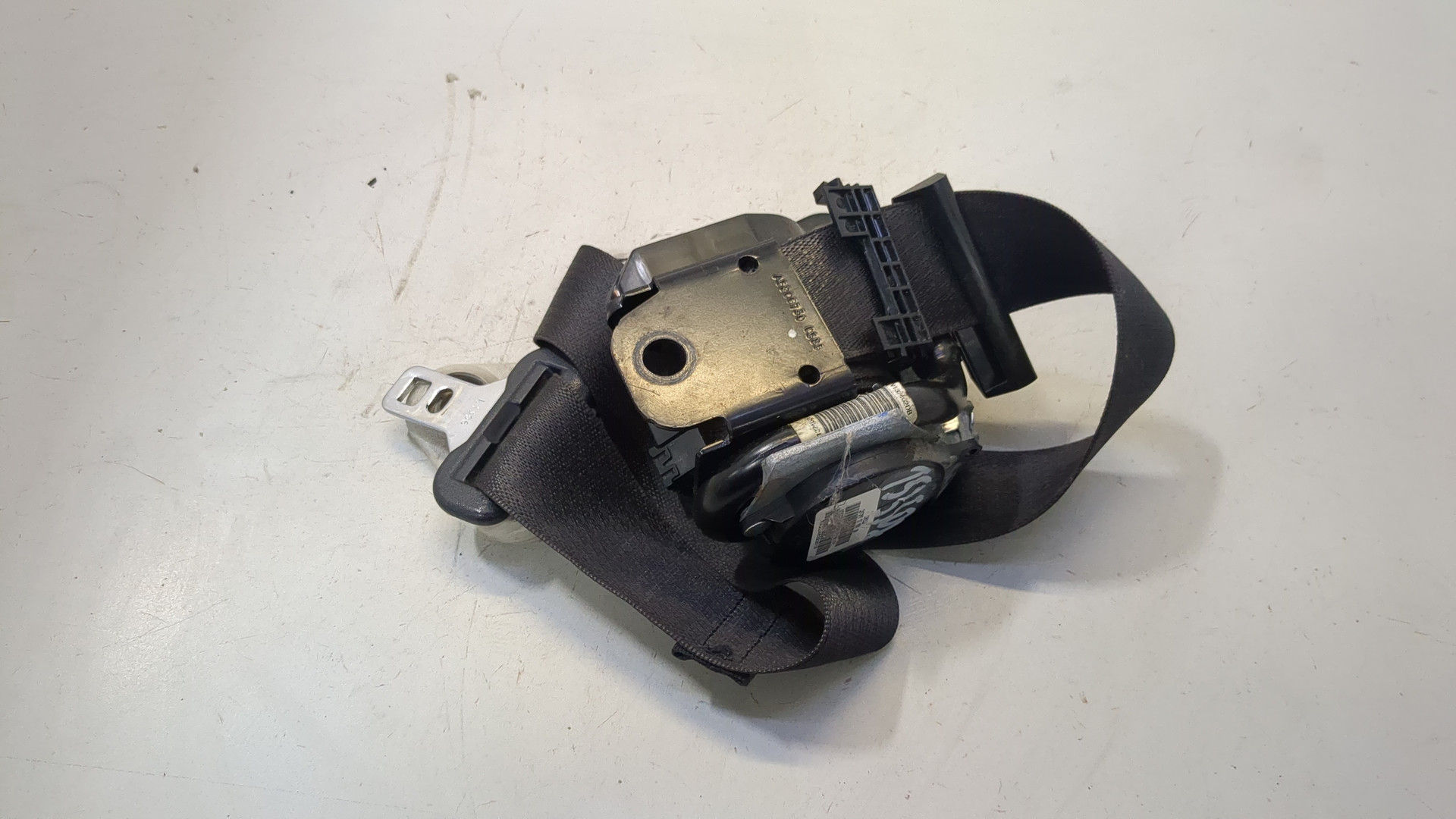 Ремень безопасности