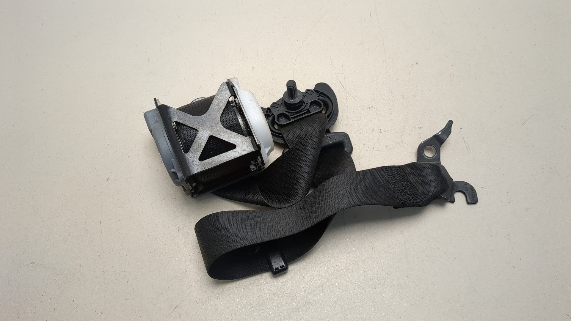 Ремень безопасности