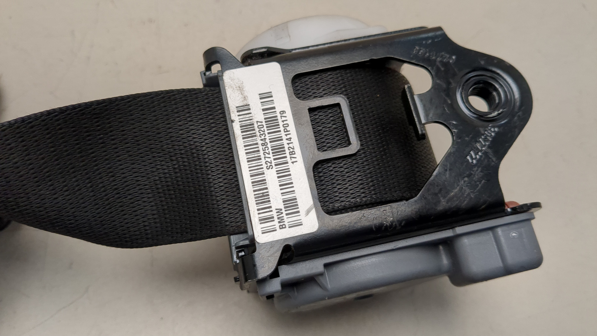 Ремень безопасности