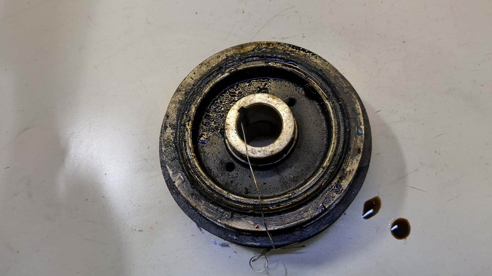 Шкив коленвала