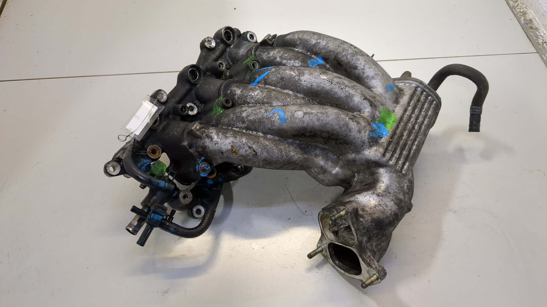 Коллектор впускной