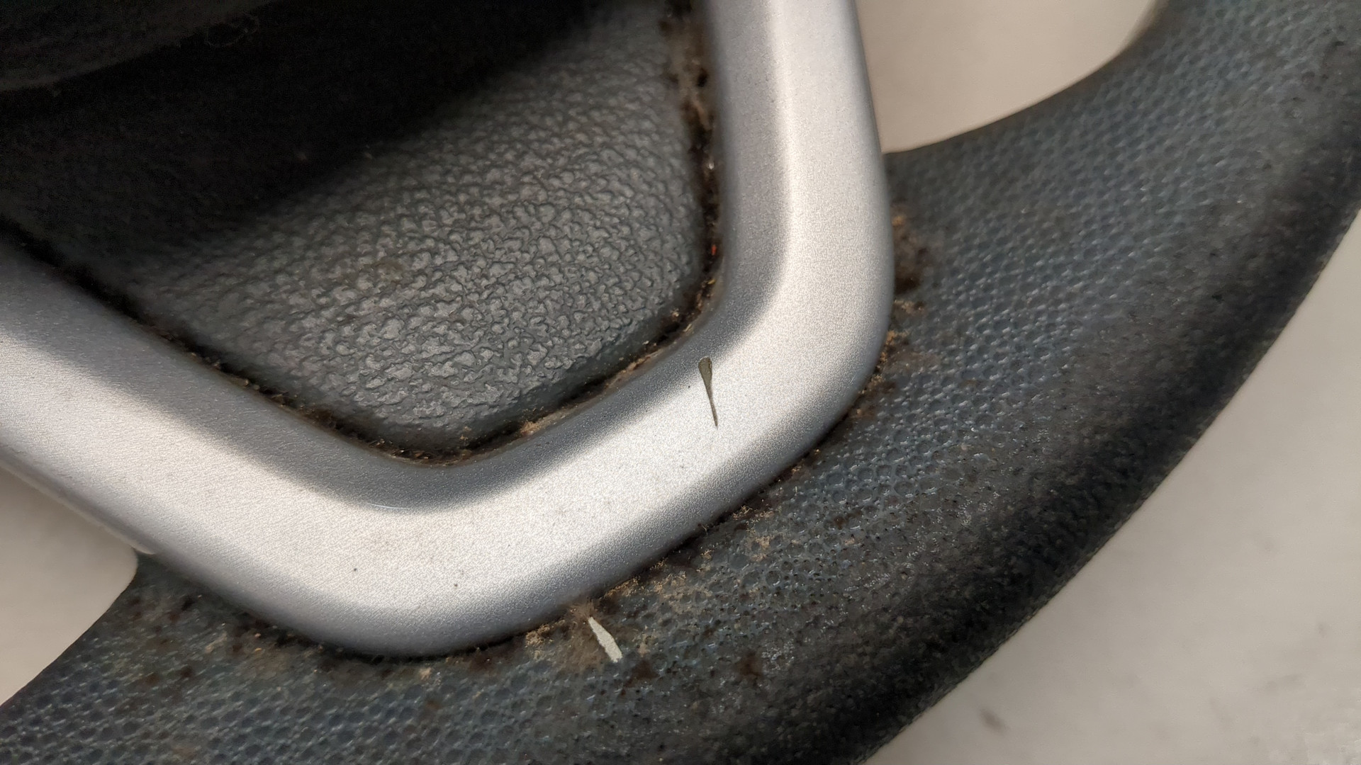 Рулевое колесо (руль)