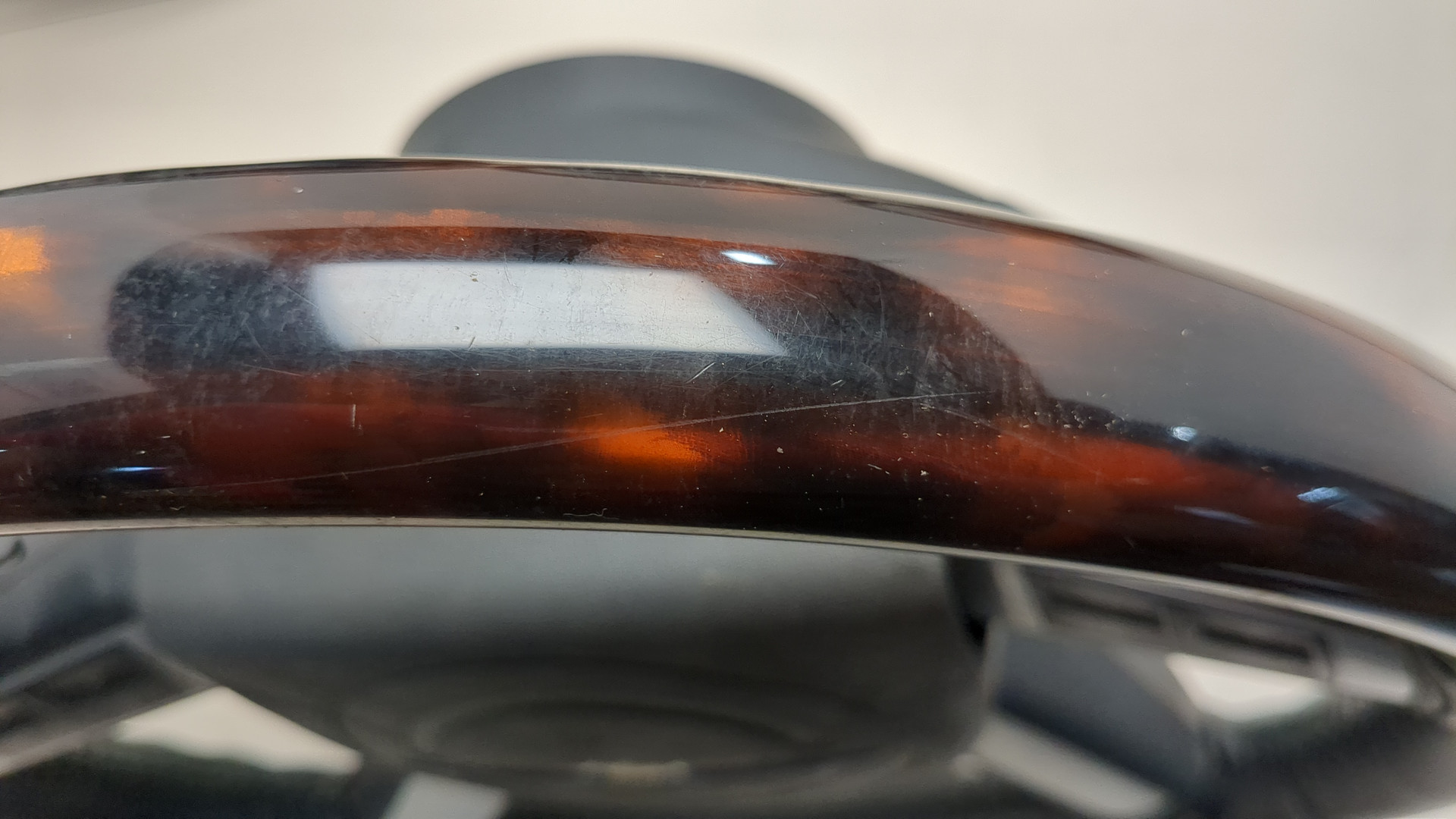 Рулевое колесо (руль)