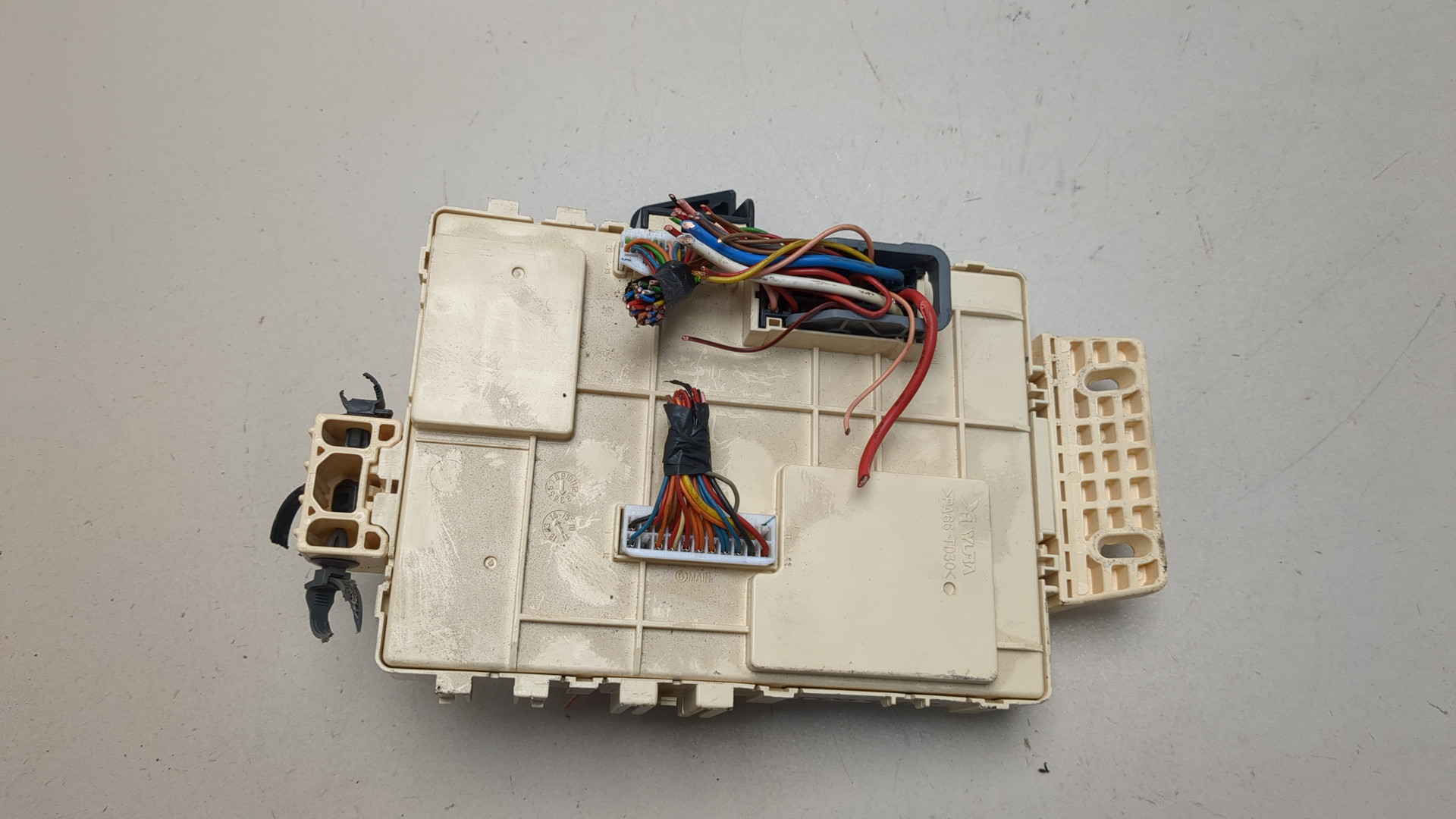 Блок предохранителей