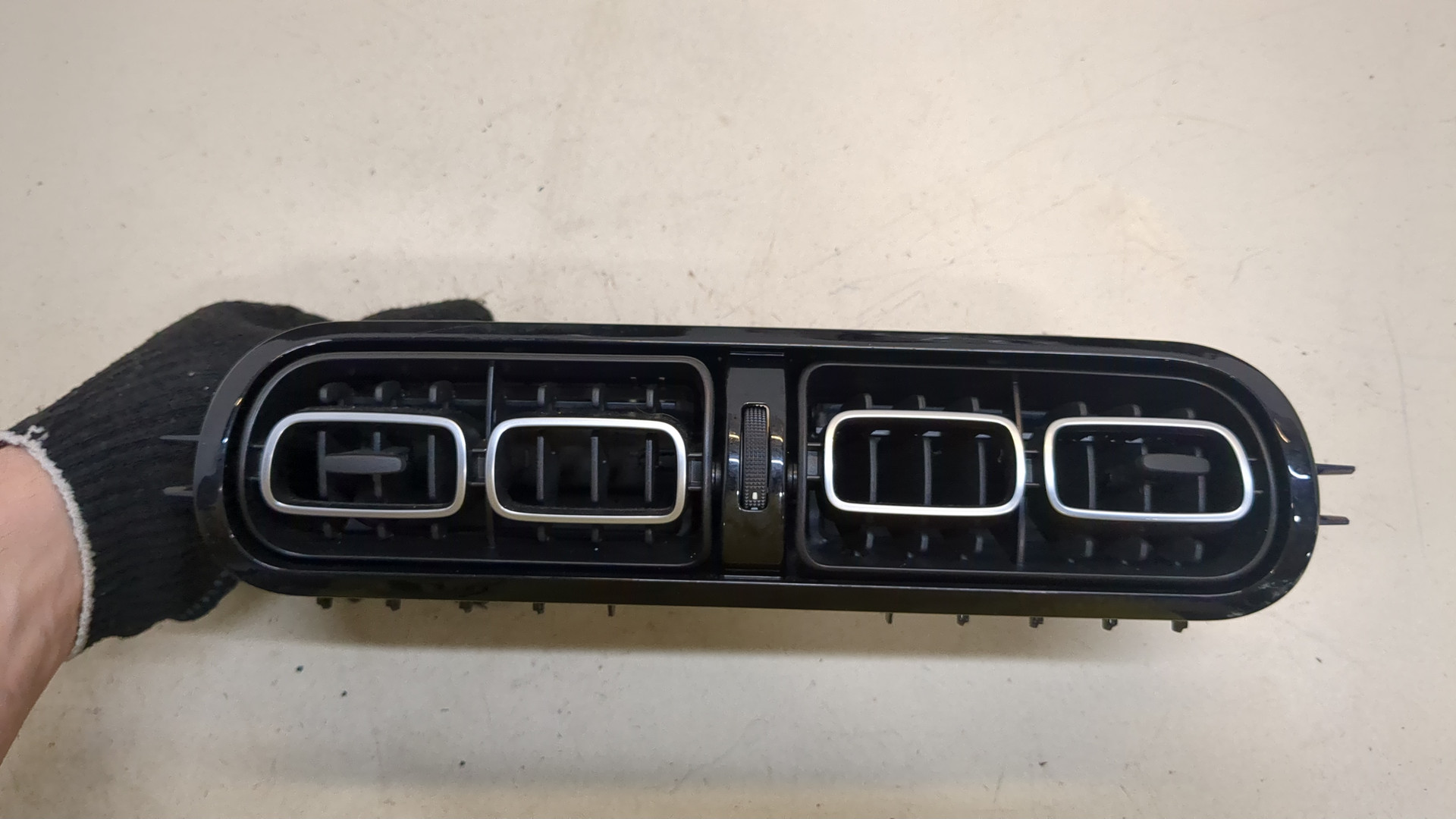 Дефлектор воздушный