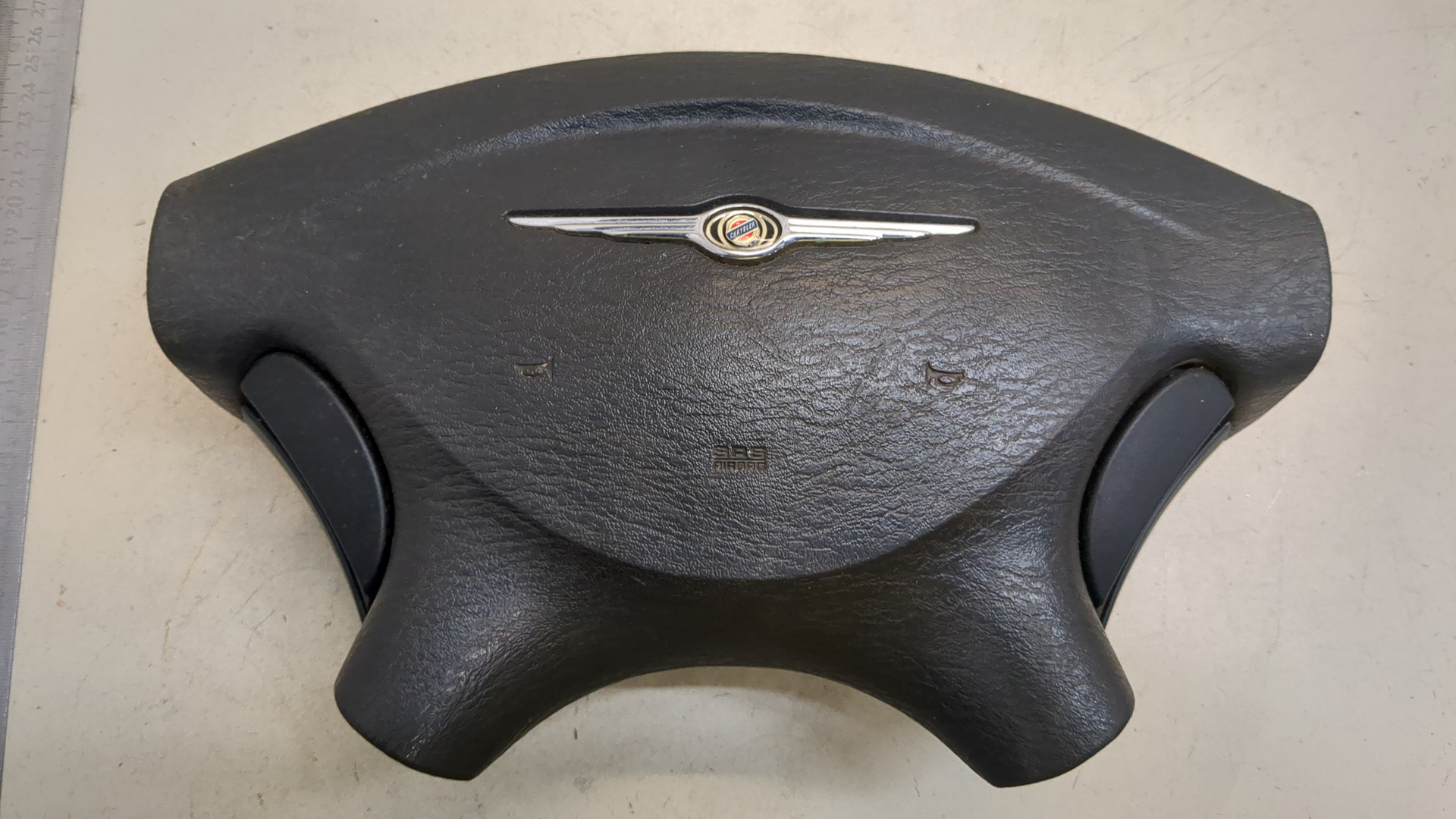 Подушка безопасности в рулевое колесо