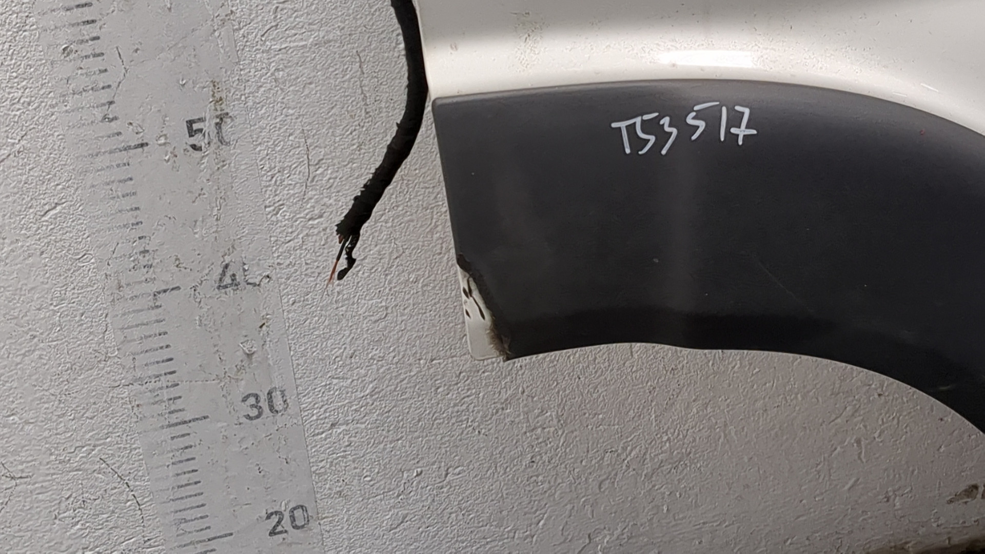 Дверь передняя левая