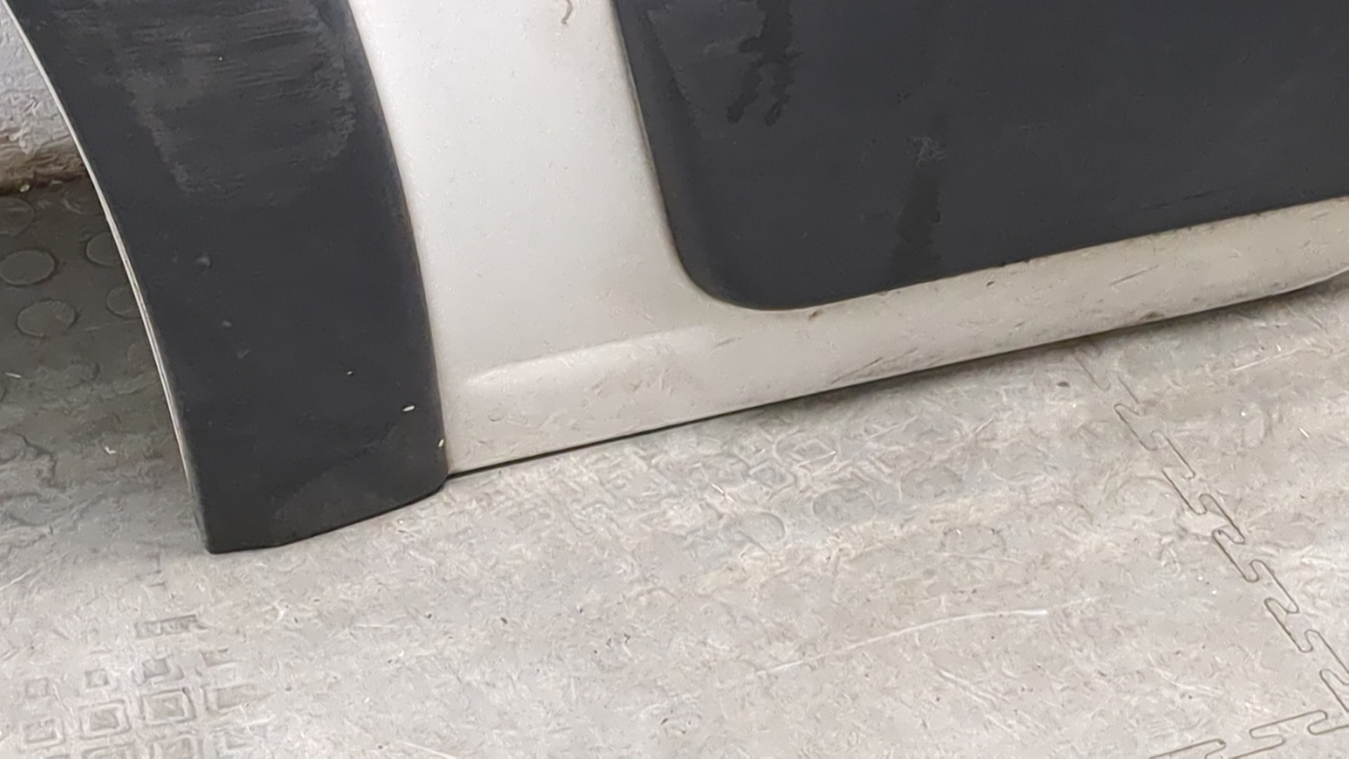 Дверь передняя левая